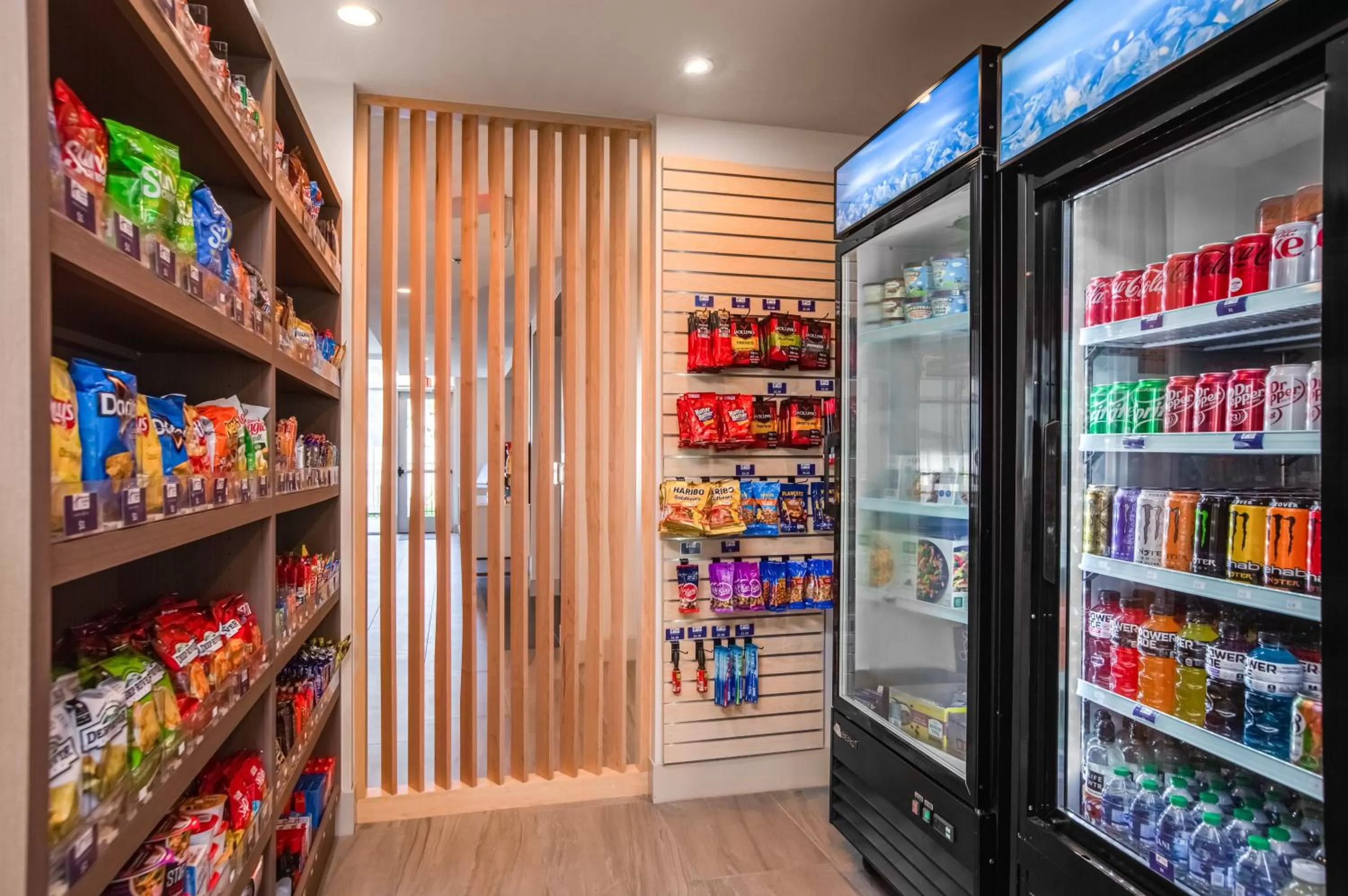 Lobby or reception in Holiday Inn Express & Suites Sanford - Lake Mary by IHG