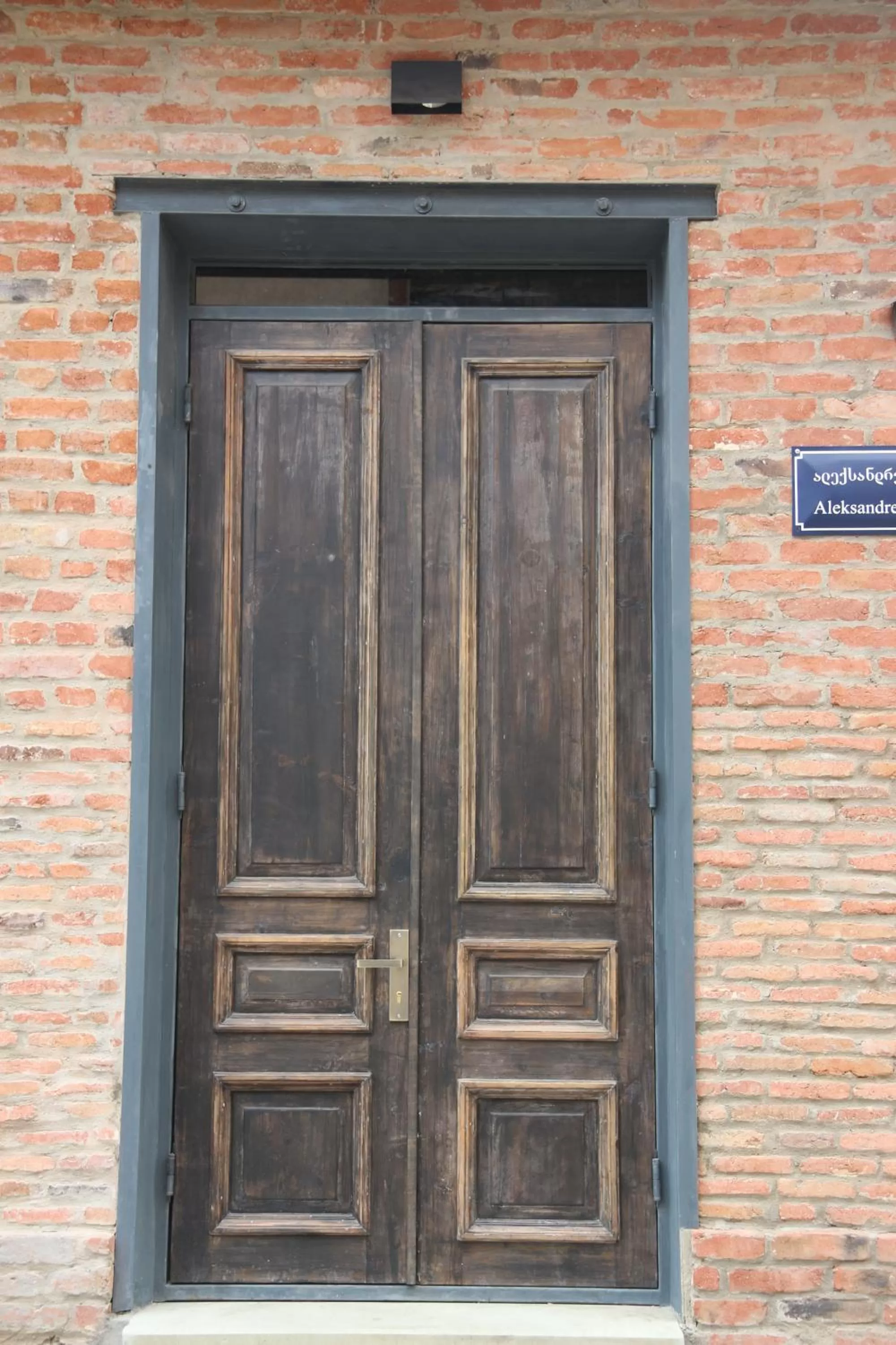 Facade/entrance in 3 Heritage Rooms