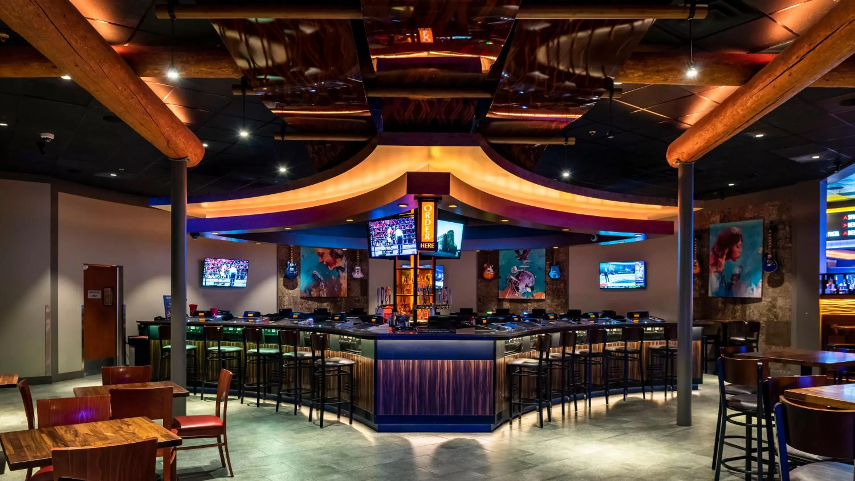 Nightclub / DJ in Coeur D'Alene Casino Resort Hotel