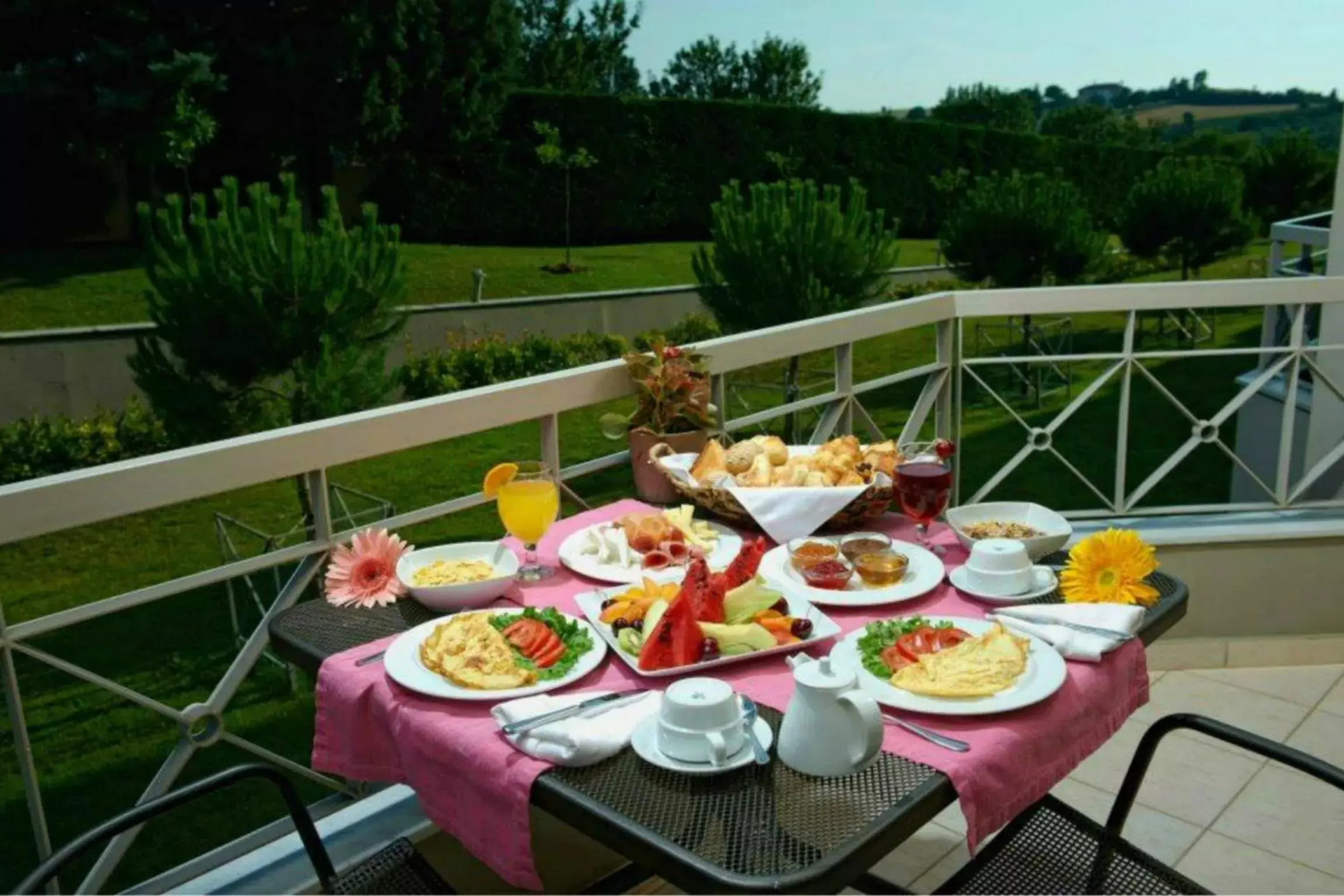 Balcony/Terrace in Royal Hotel Thessaloniki