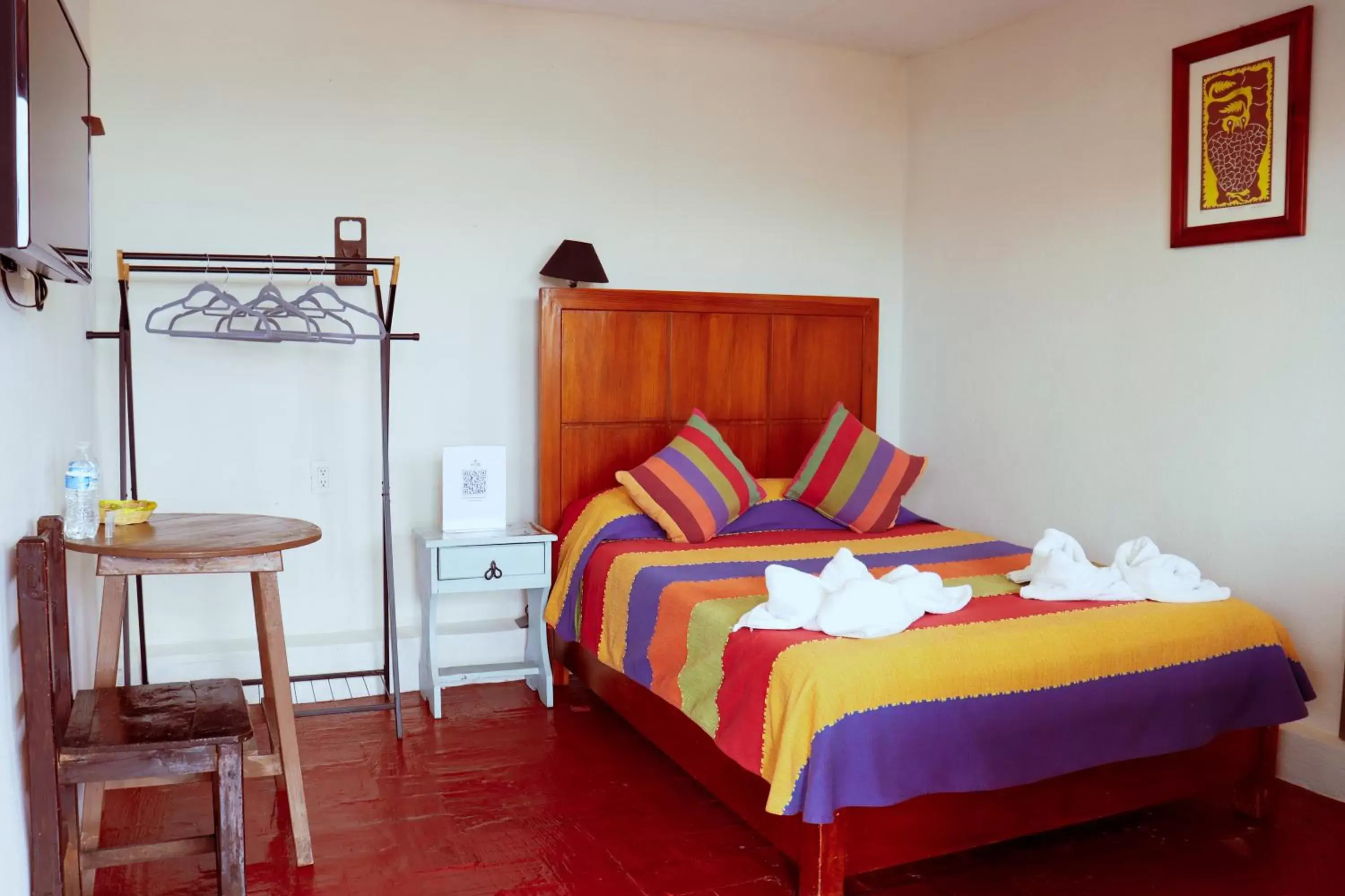 Area and facilities, Bed in Posada Don Mario