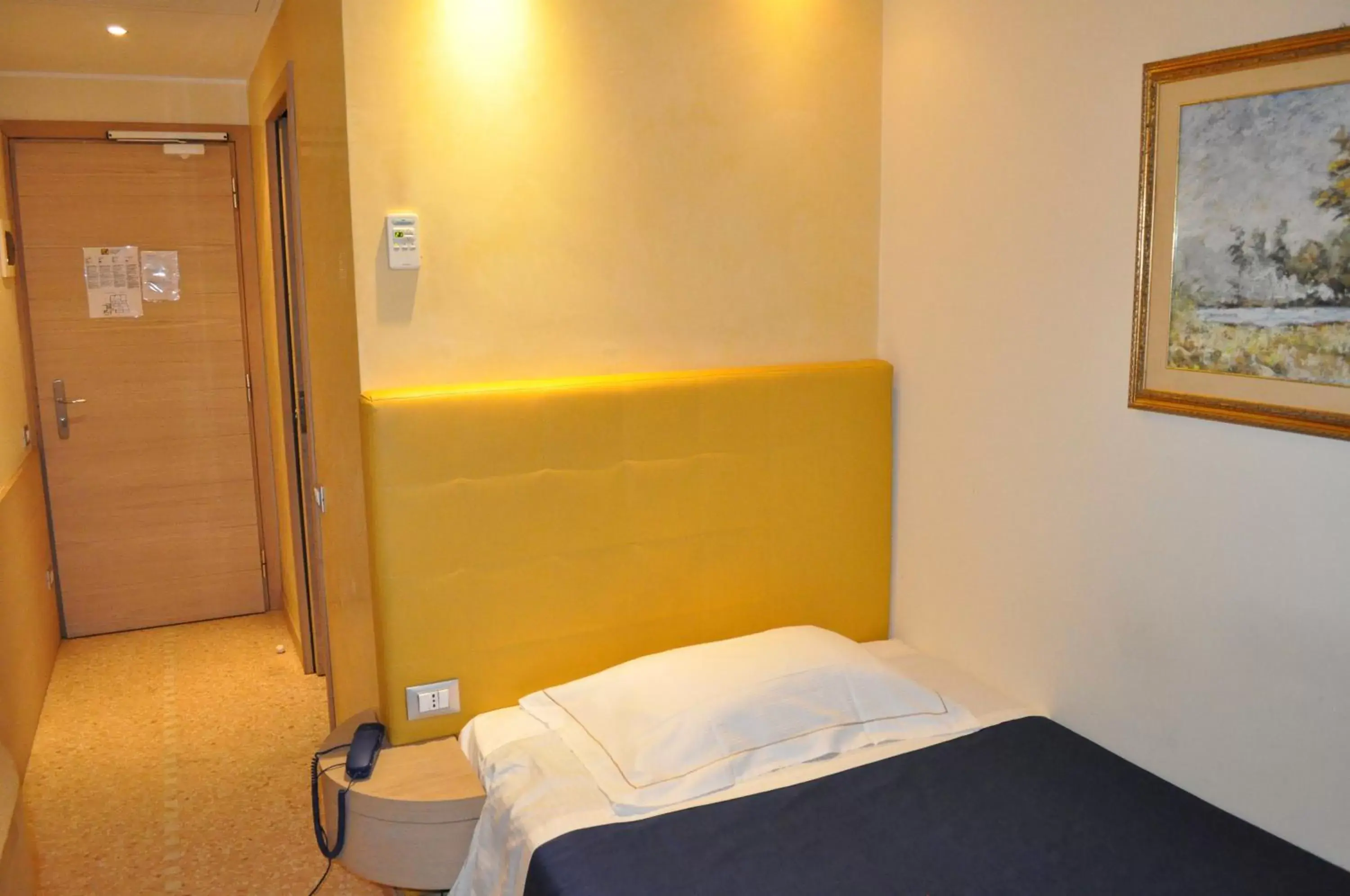 Bed in Hotel Igea Bed in Hotel Igea