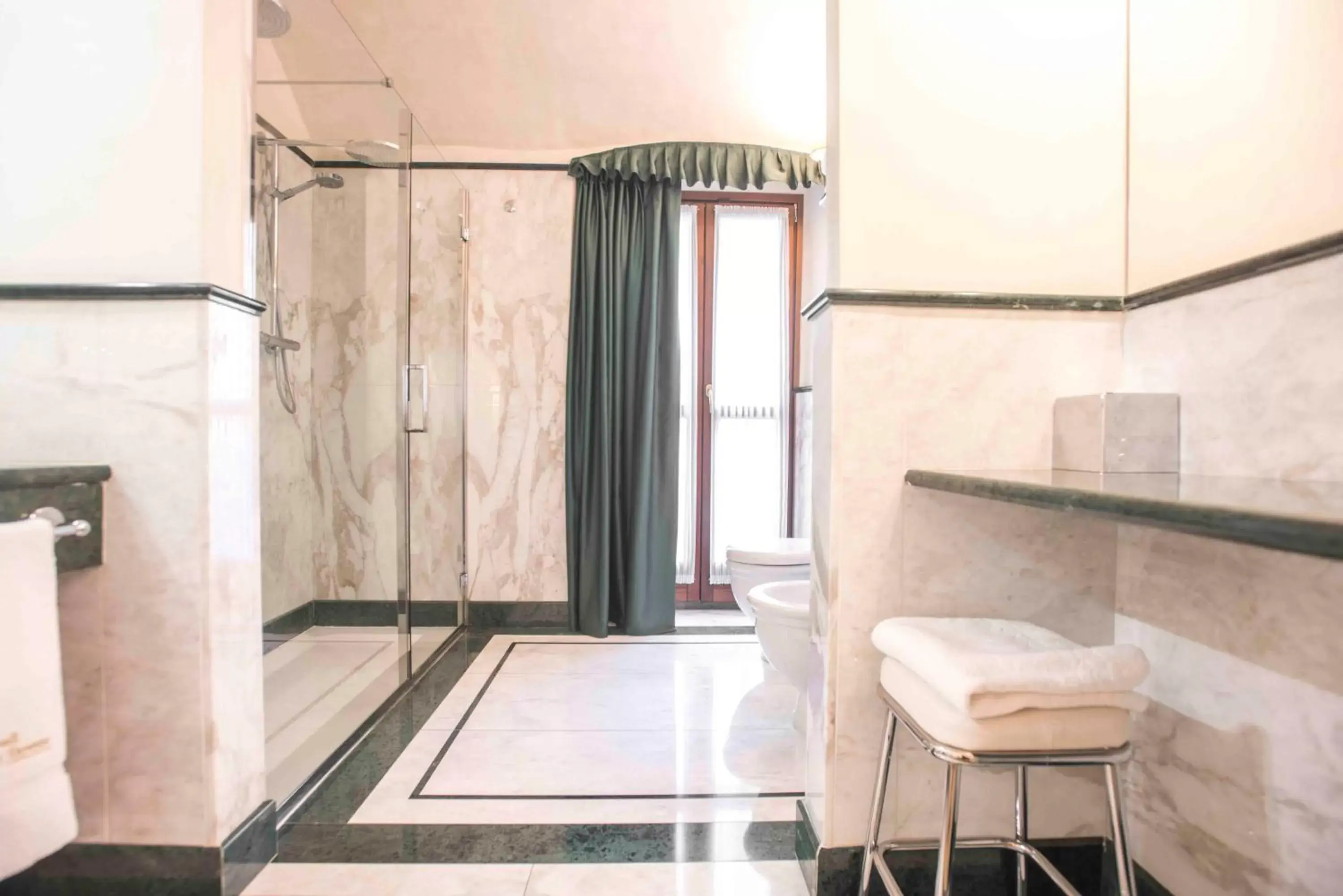 Shower, Bathroom in Golden Tower Hotel & Spa
