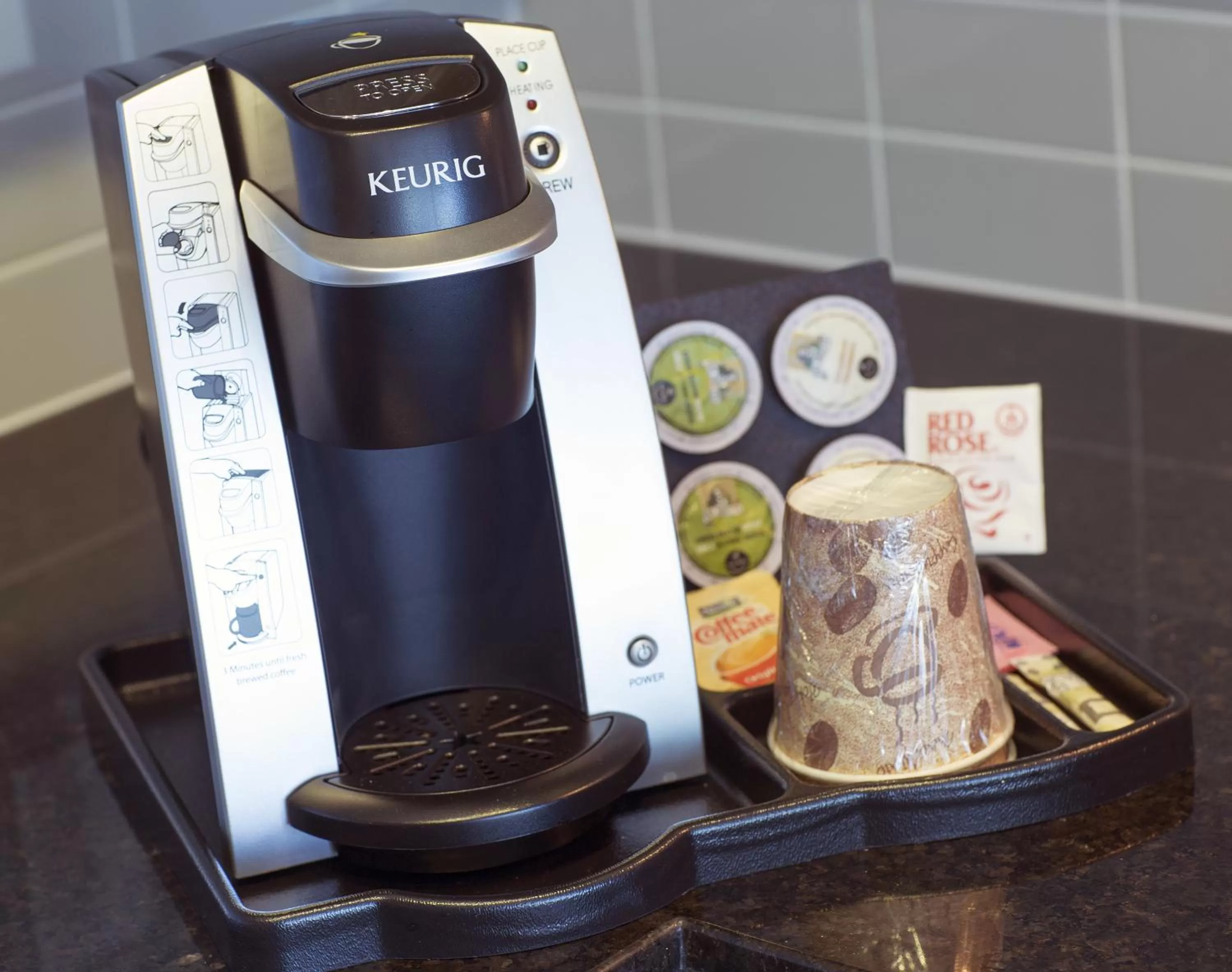 Coffee/tea facilities in Liberty Suites