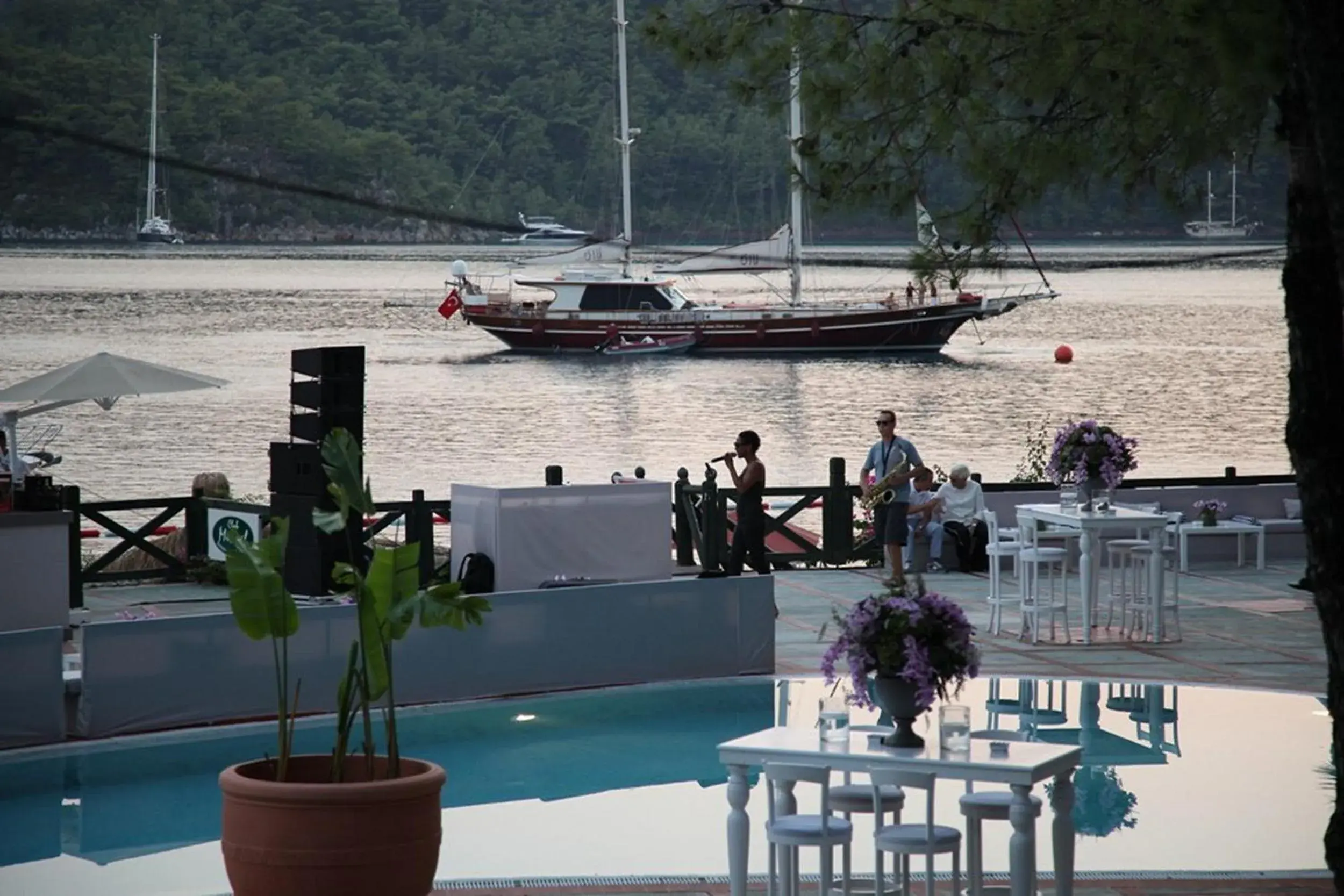 Swimming pool in Marti Hemithea Hotel Swimming pool in Marti Hemithea Hotel