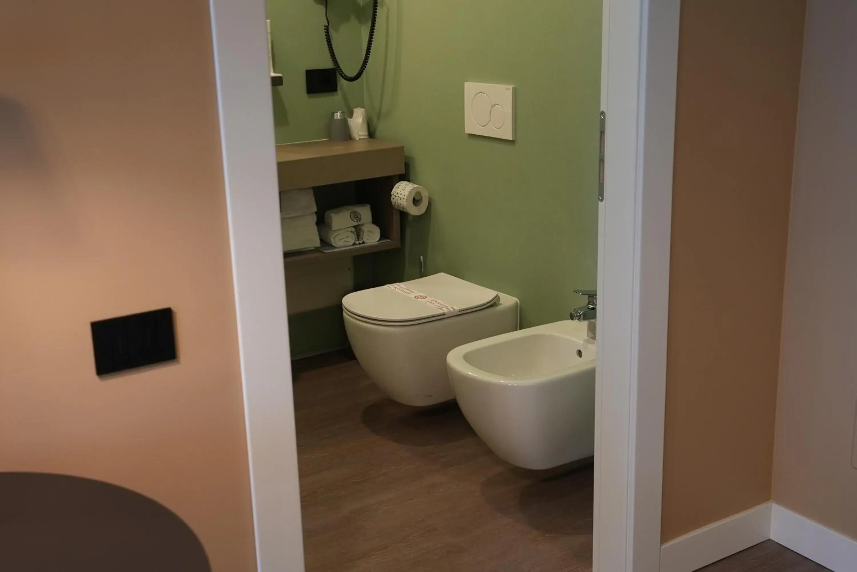 Toilet, Bathroom in Hotel Puccini