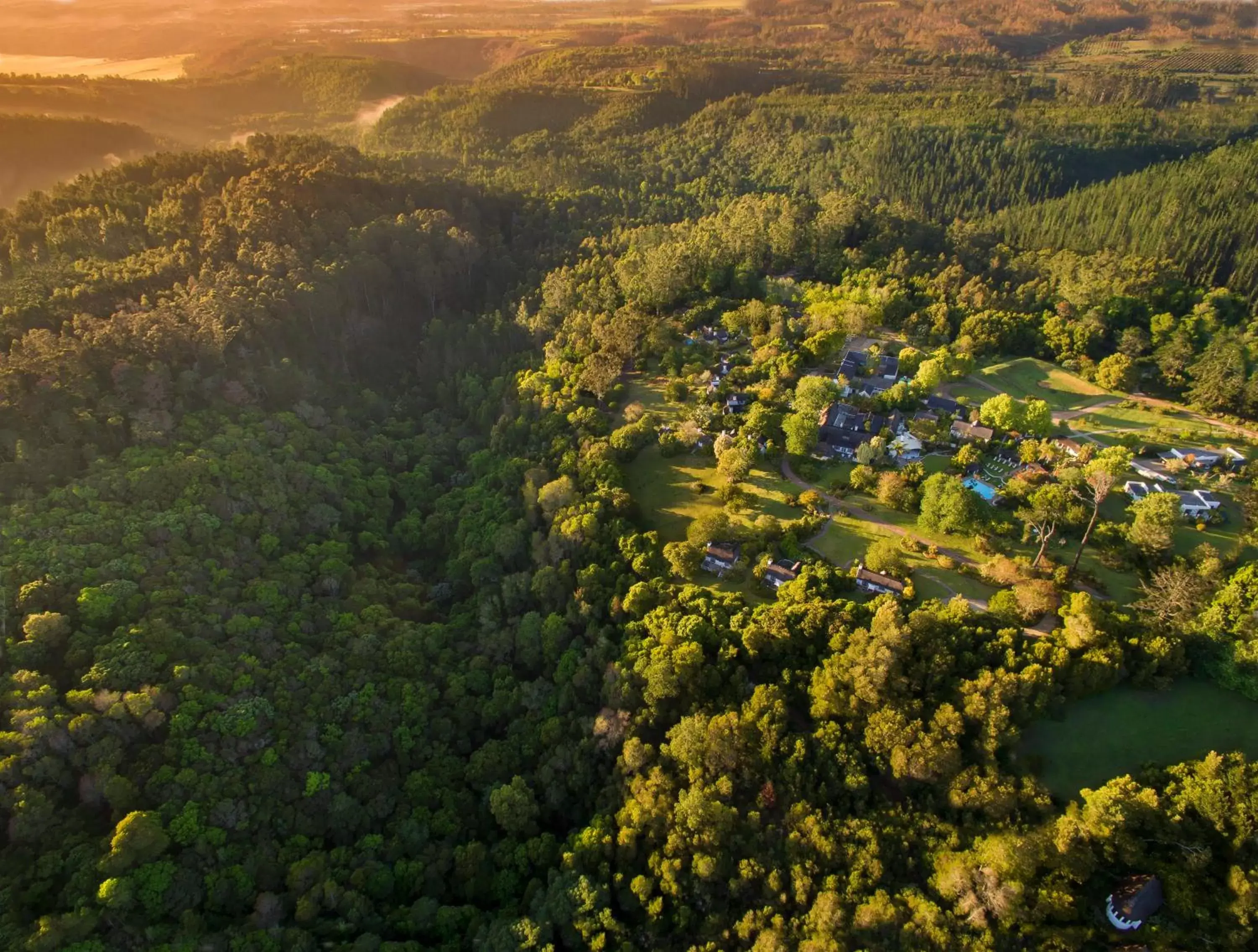 Bird's eye view, Bird's-eye View in Hunter's Country House