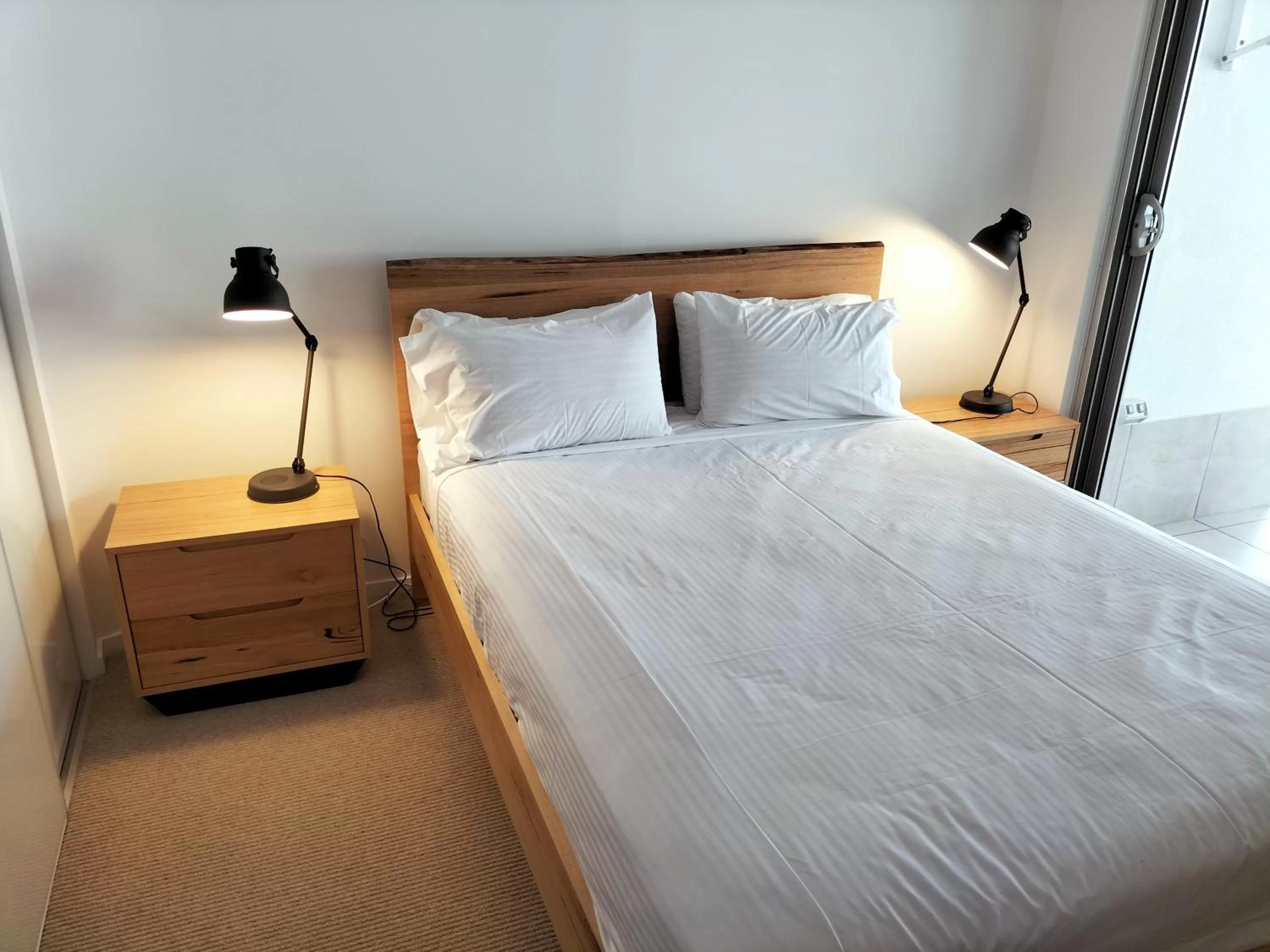 Bed in Marriner Views