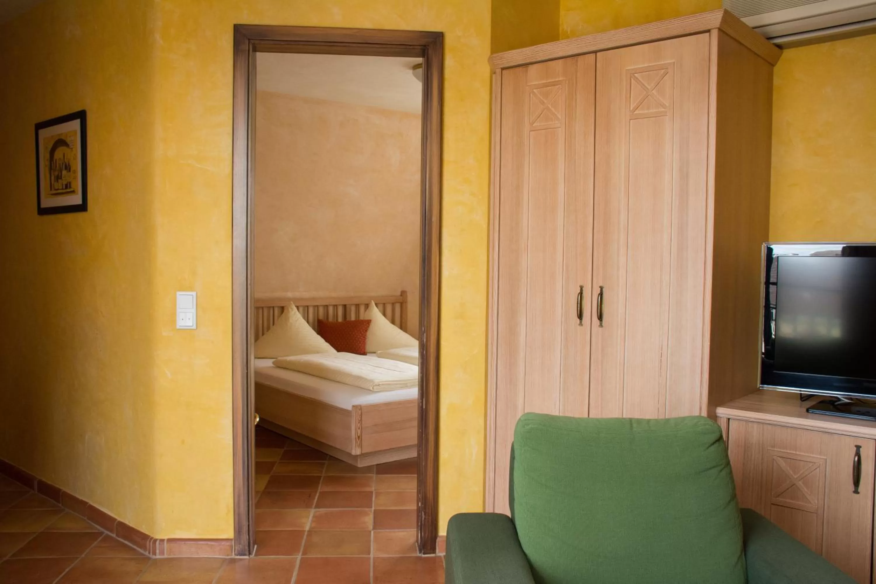 Bed in Hotel Casa Rustica - Eintrittskarten für den Europapark erhalten Sie garantiert über uns!