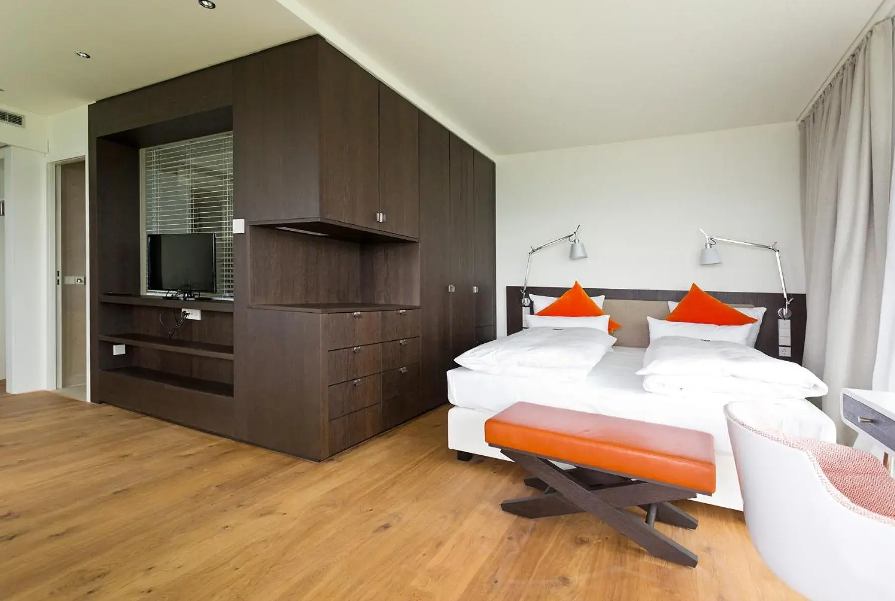 Photo of the whole room, Bed in Achalm Hotel