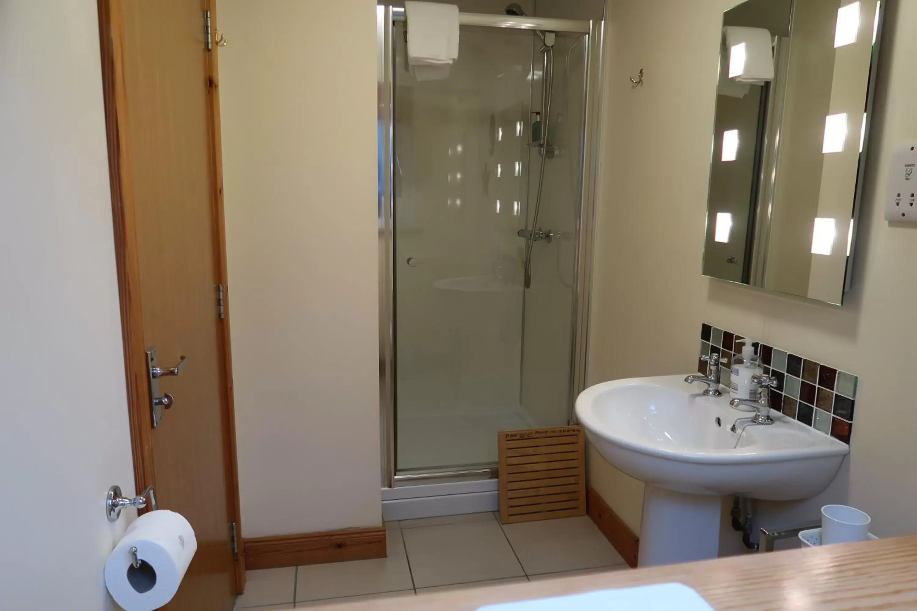 Shower, Bathroom in Corunna Bed & Breakfast and Garden Cottage