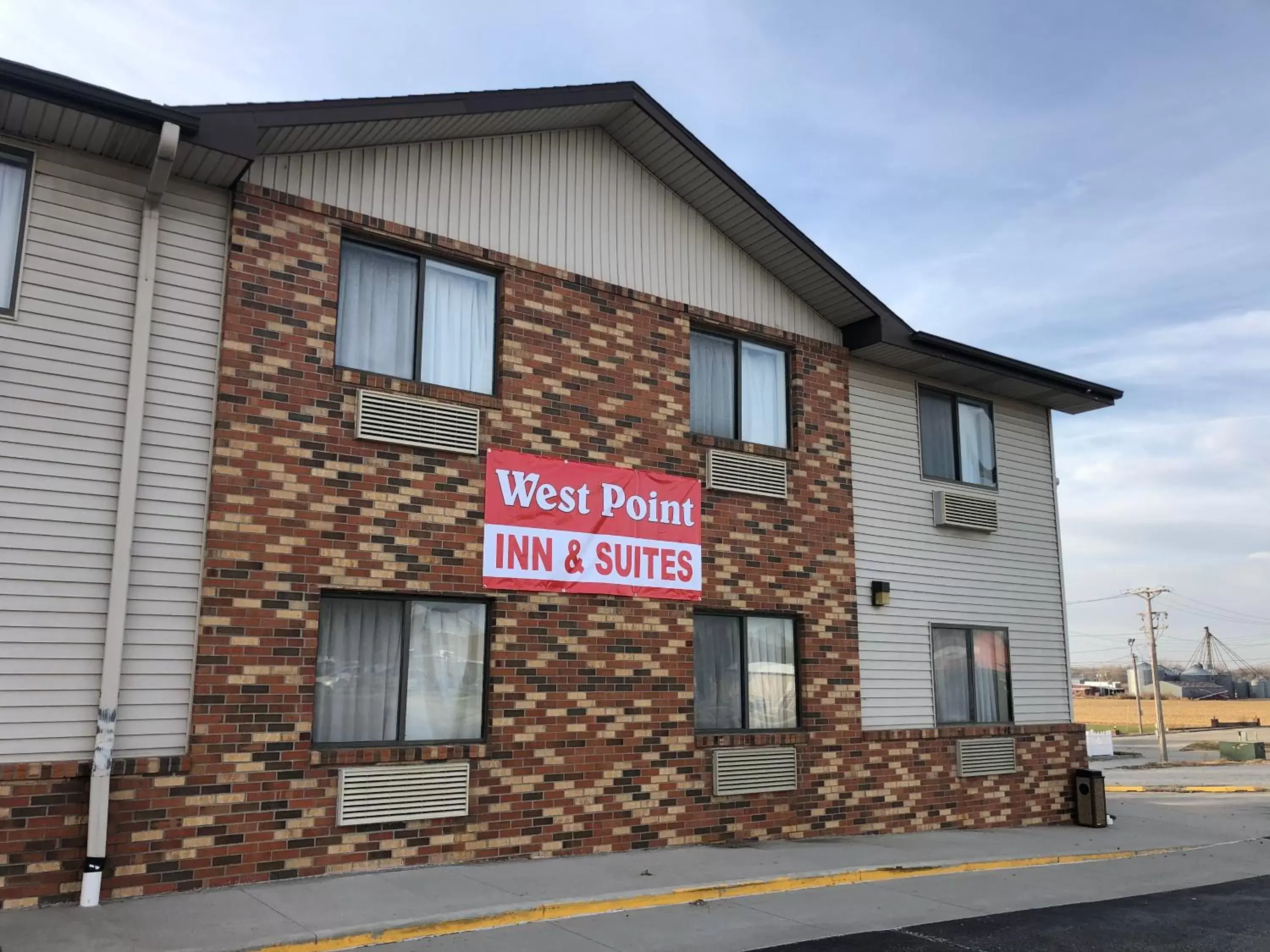 Property Building in West Point Inn & Suites