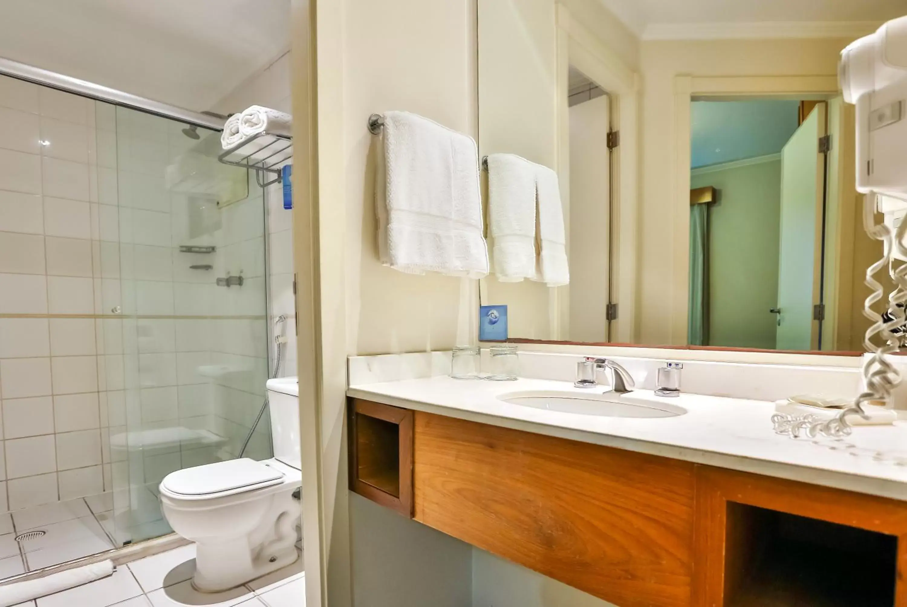 Bathroom in Quality Suites Vila Olimpia