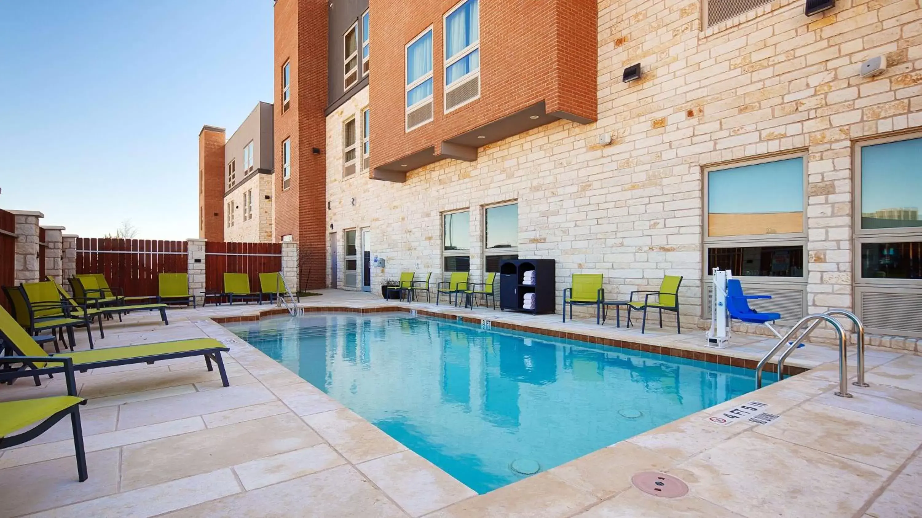 On site, Swimming Pool in Best Western Plus Pflugerville Inn & Suites