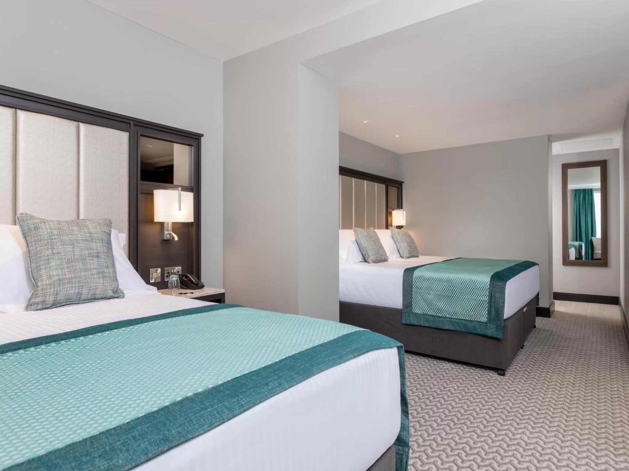 Bedroom, Bed in Grand Central Hotel Belfast