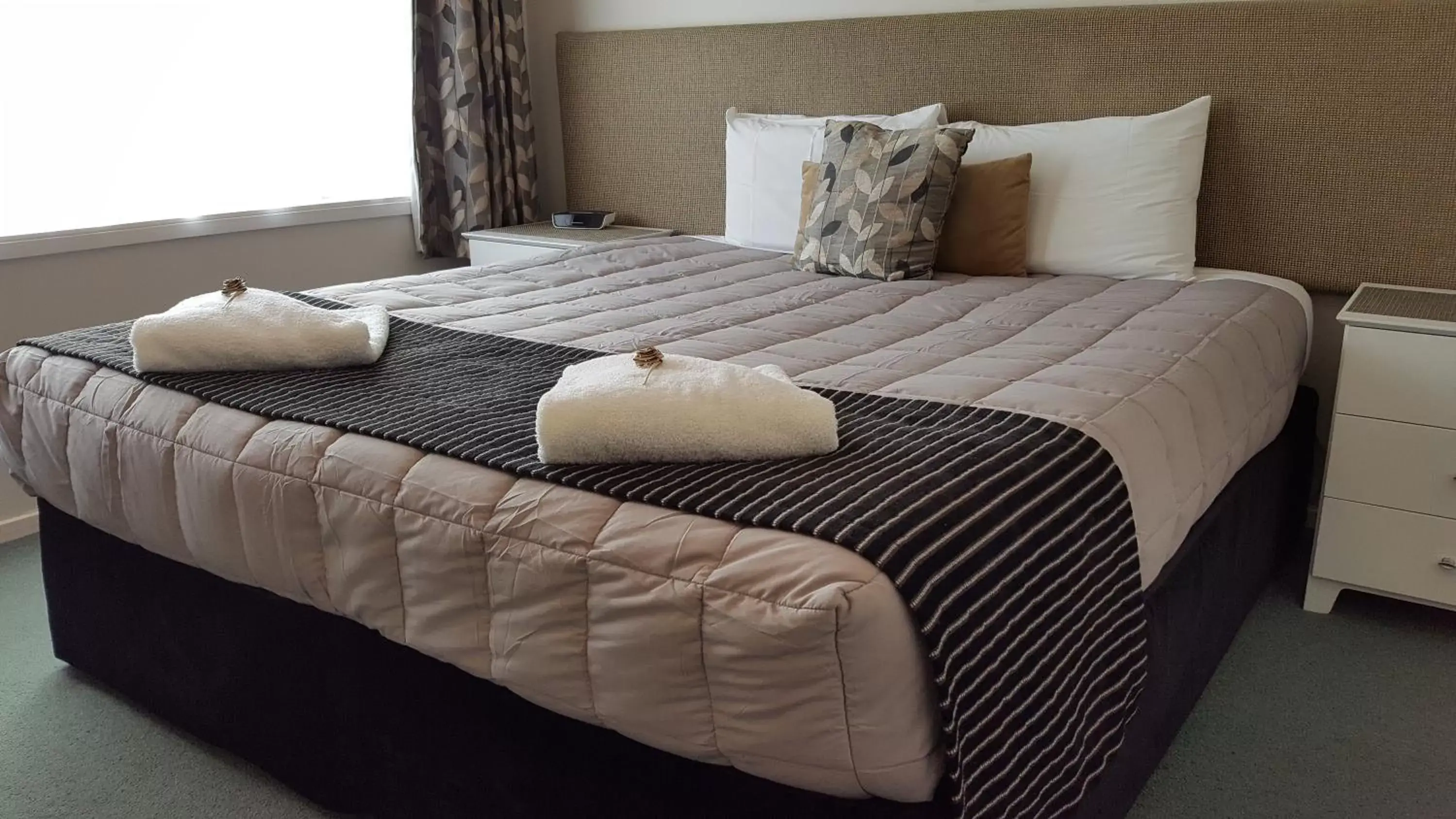 Bed in Aalton Motel Bed in Aalton Motel