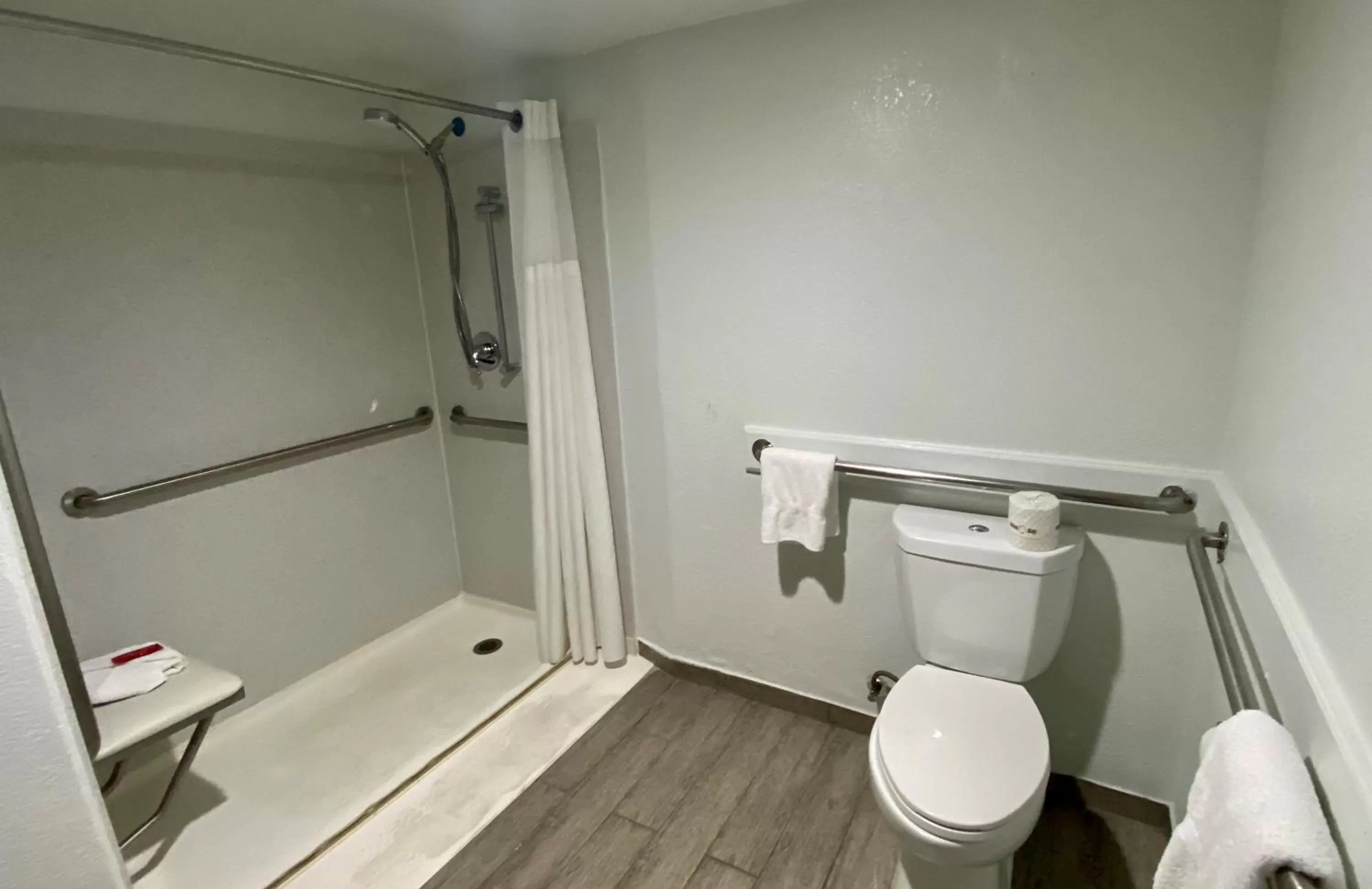 Bathroom in SureStay Hotel by Best Western Santa Cruz