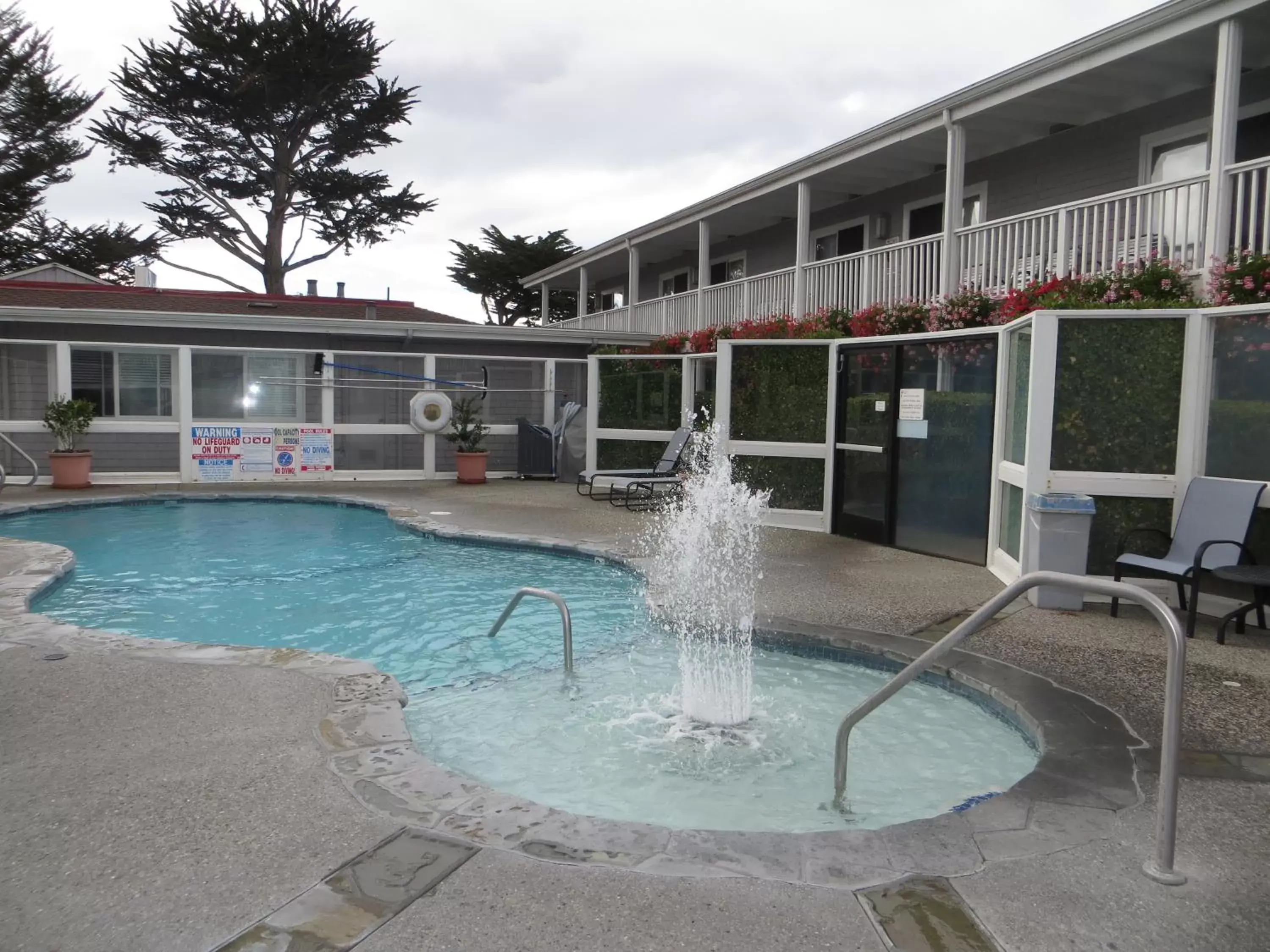 Property building, Swimming Pool in Monterey Bay Lodge