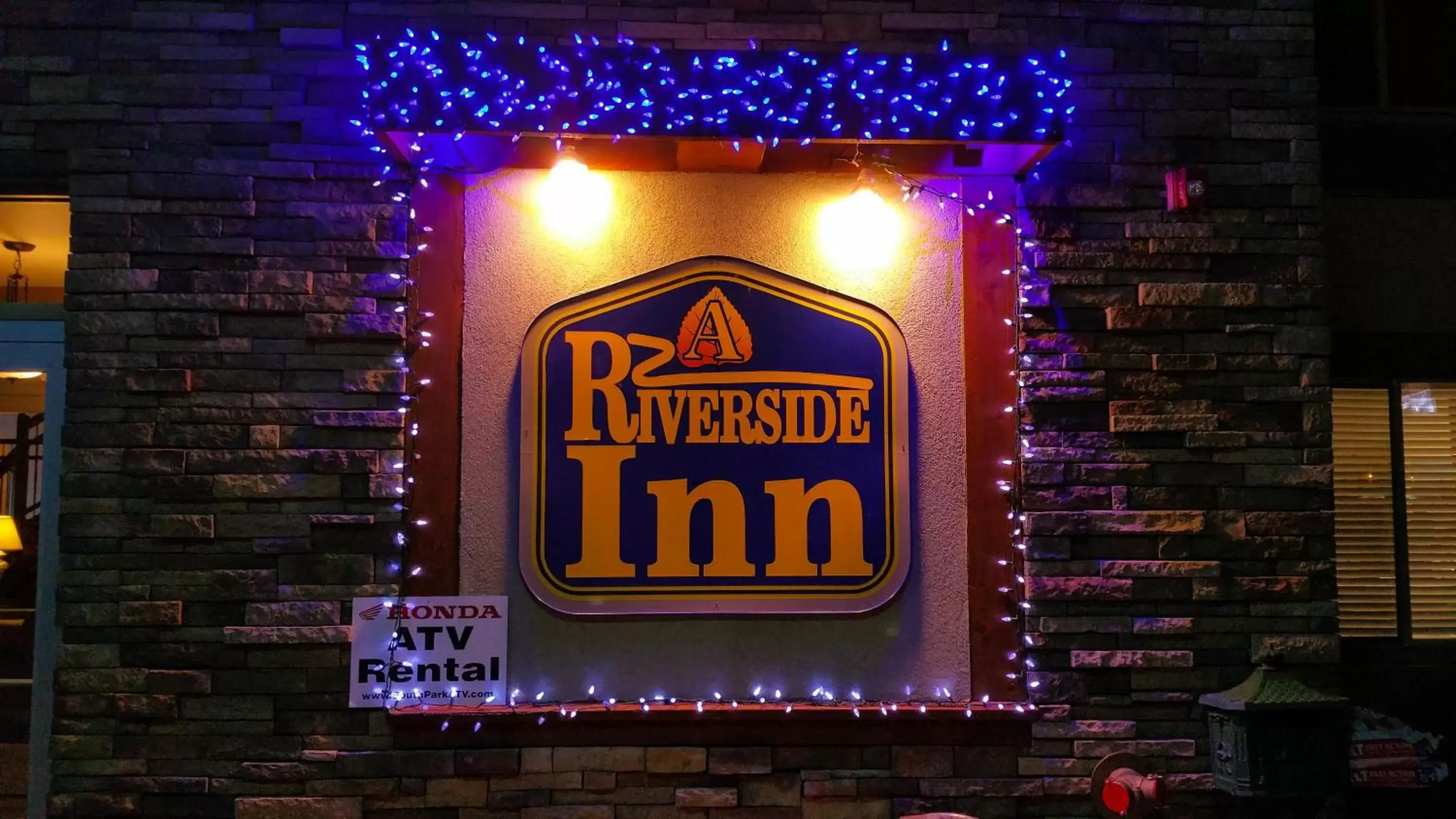 Area and facilities in A Riverside Inn Travelodge by Wyndham