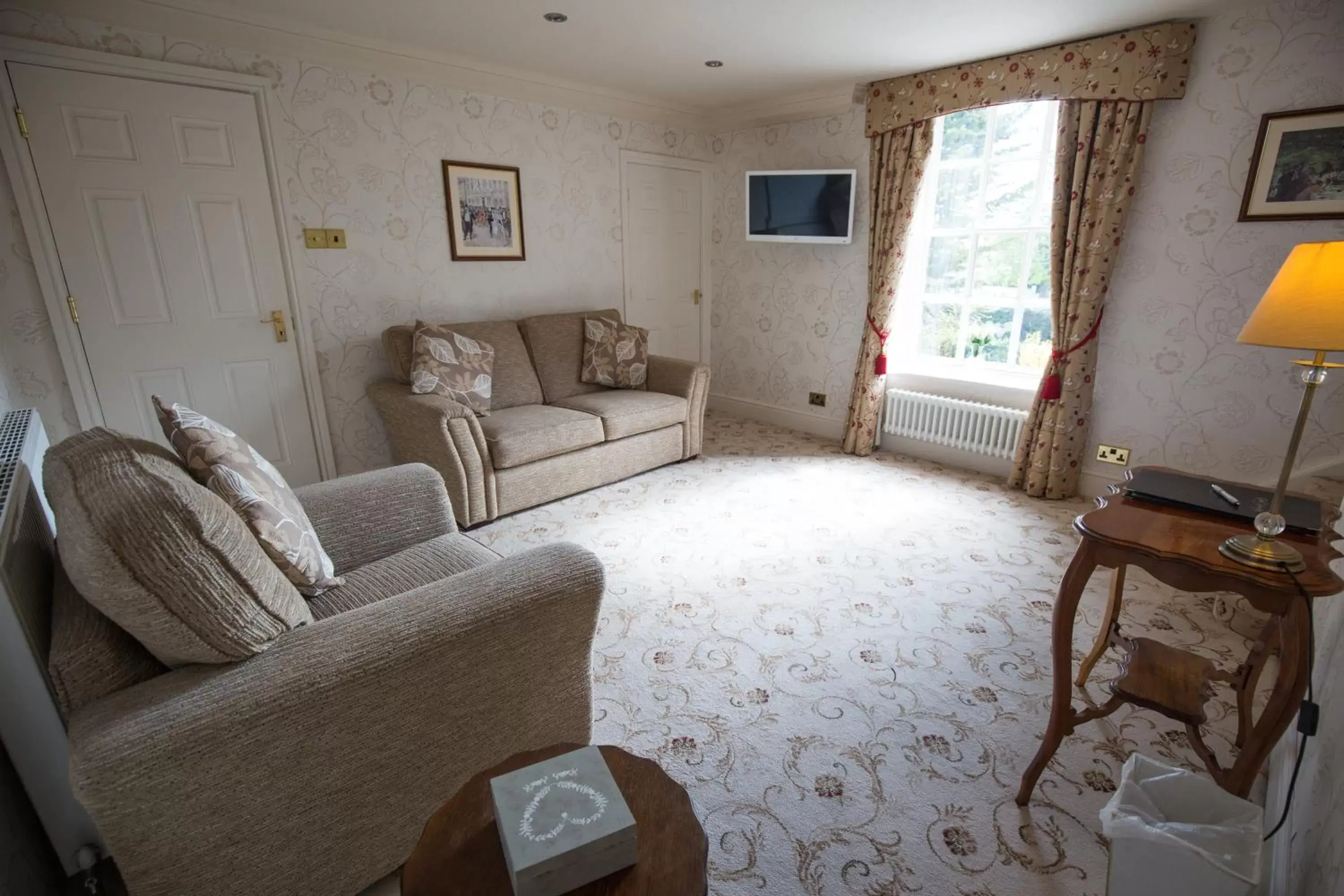 Living room, Seating Area in Rossett Hall Hotel