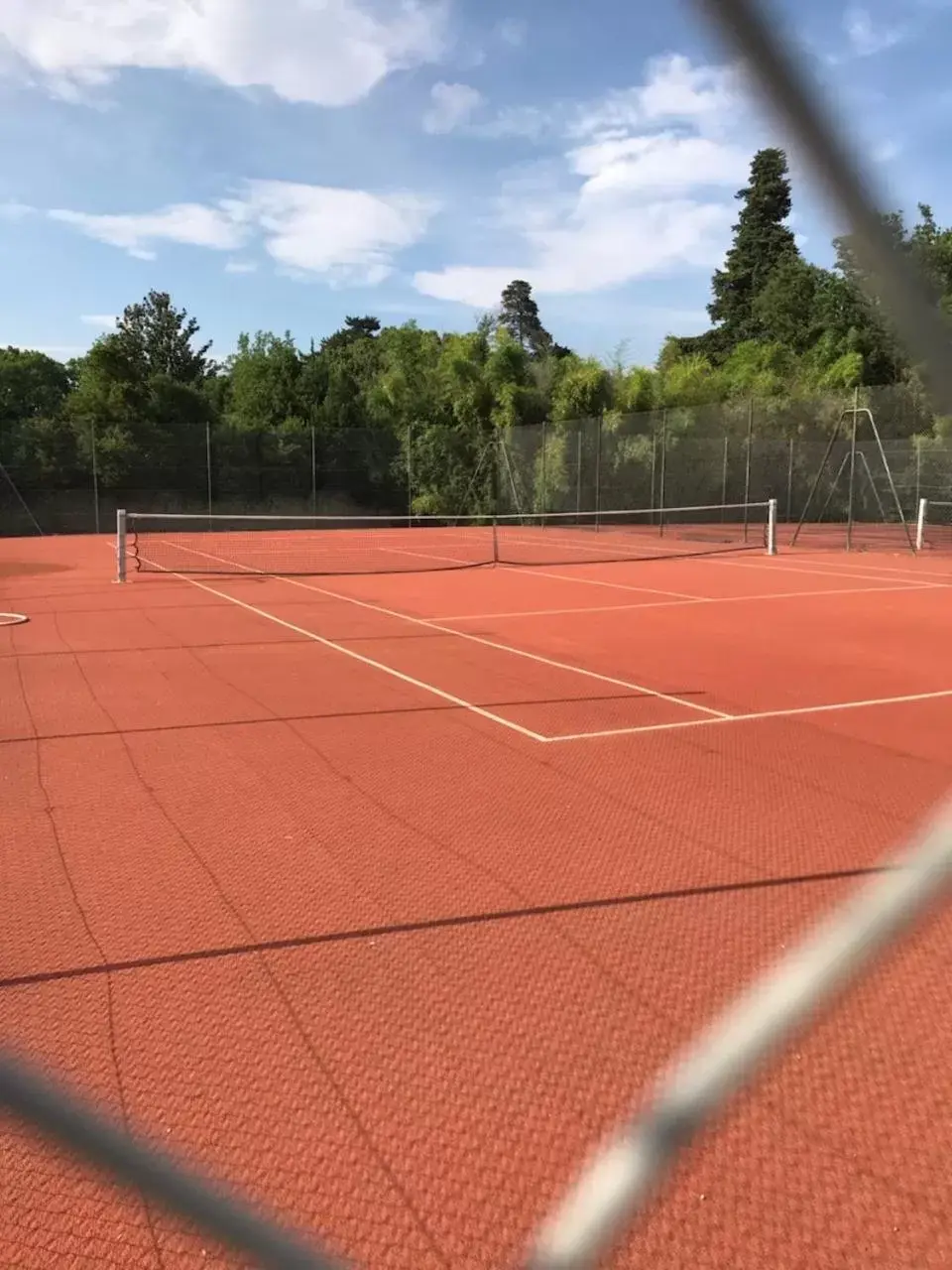 Tennis/Squash in Hotel Château Des Alpilles