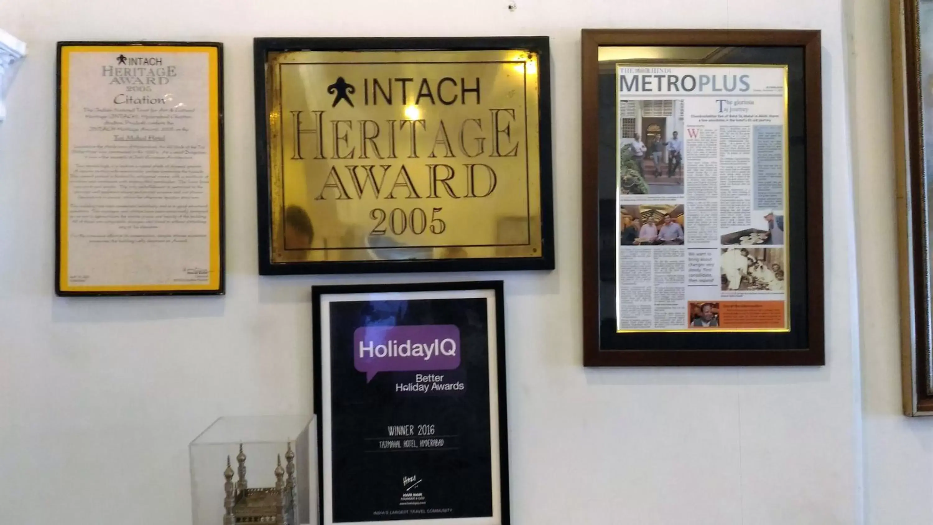 Certificate/Award, Logo/Certificate/Sign/Award in Taj Tristar