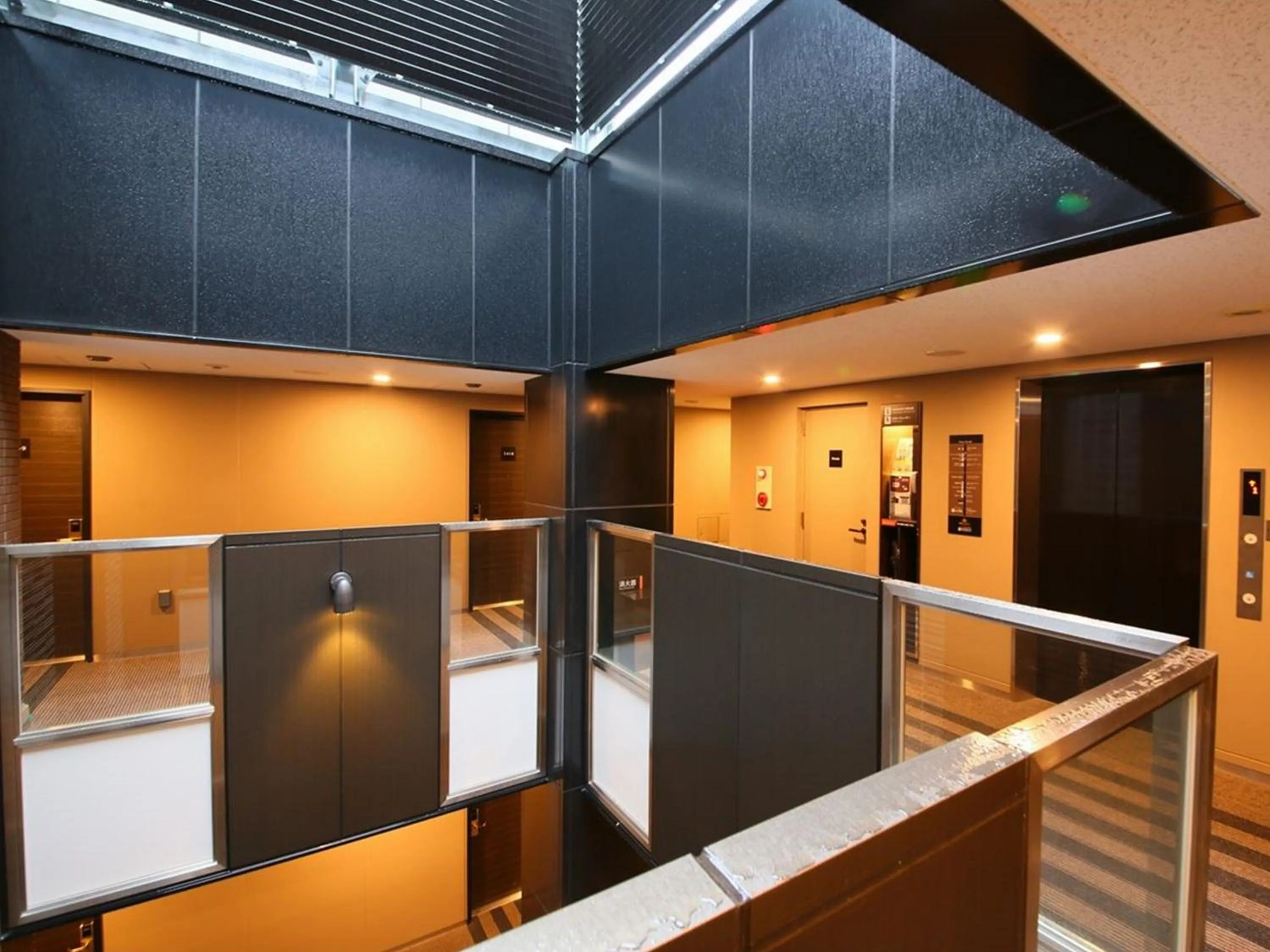 Area and facilities in APA Hotel Mita Ekimae