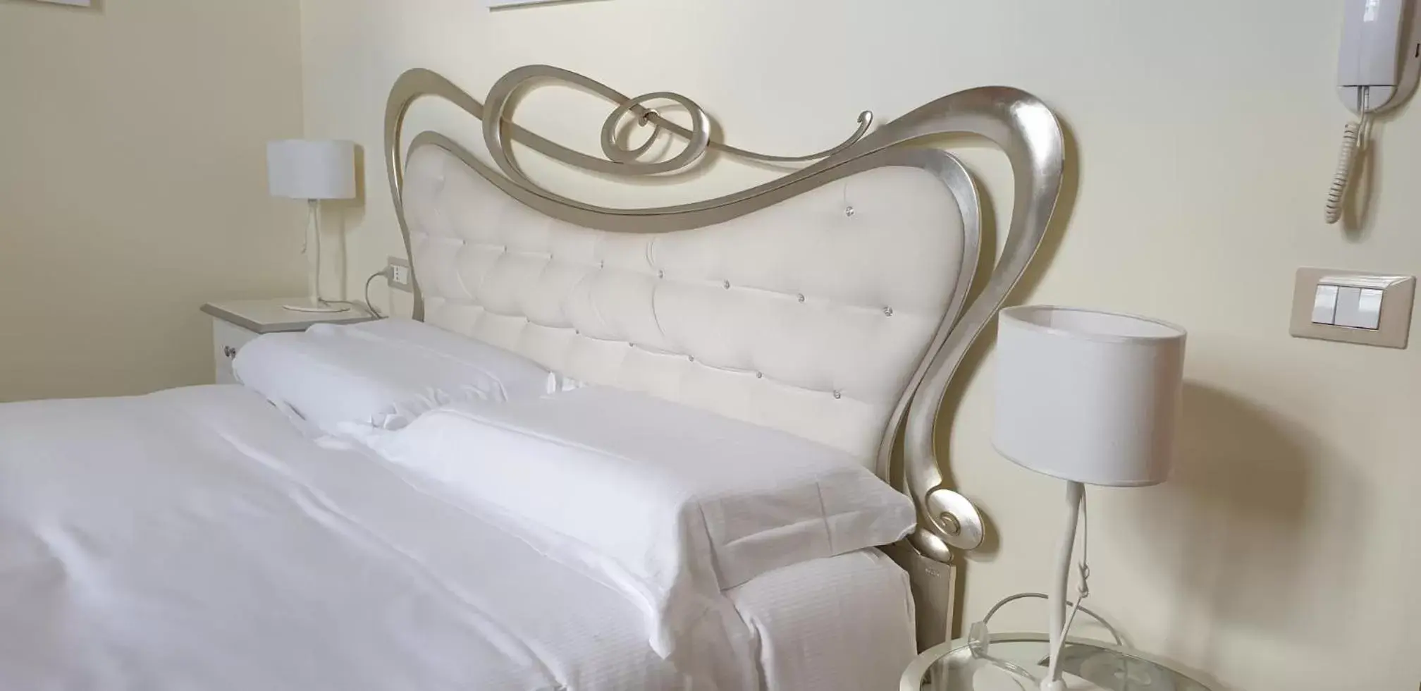 Bed in Villa Bruna