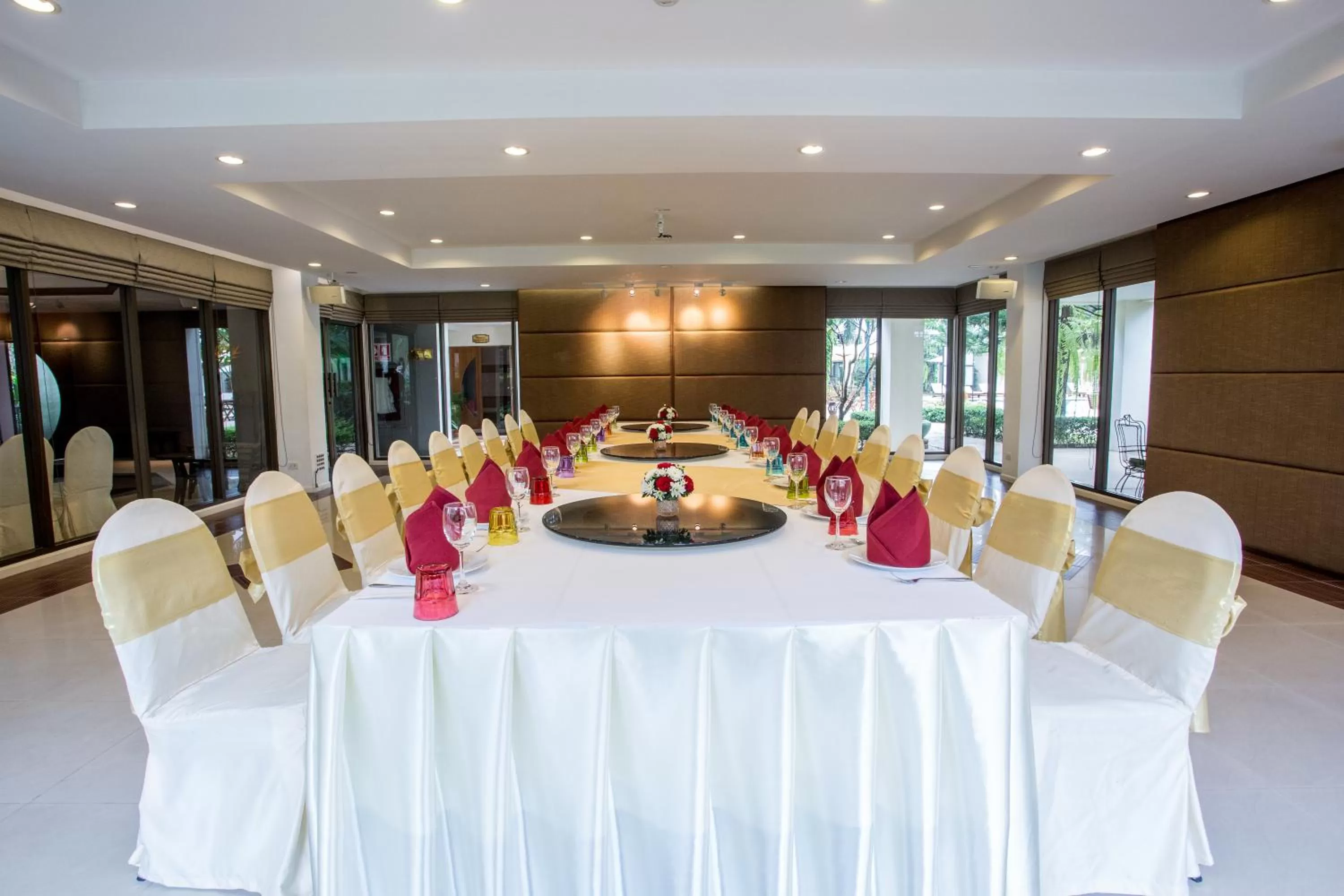 Banquet/Function facilities in Maneechan Resort - SHA Extra Plus
