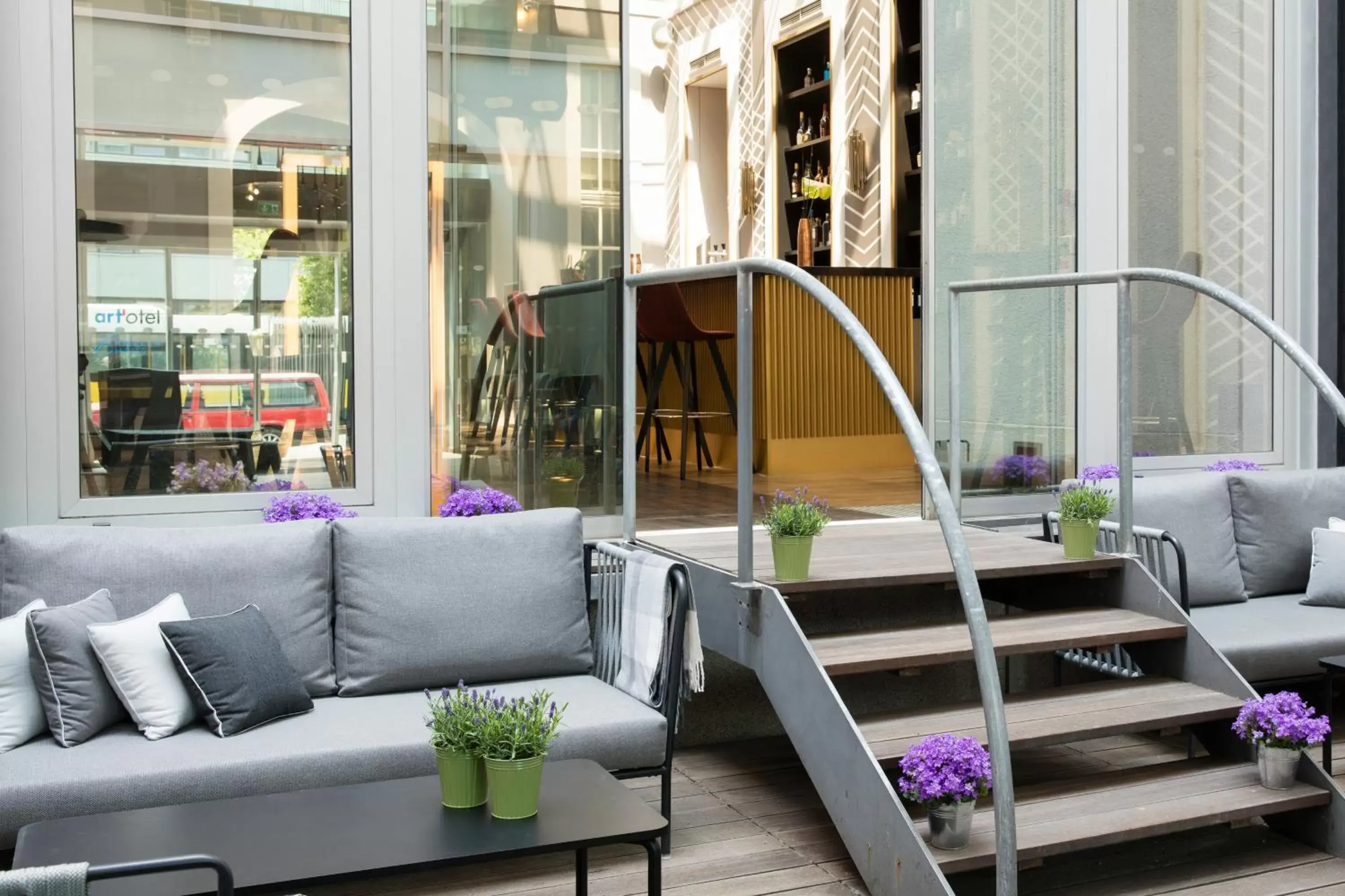 Patio, Lounge/Bar in art'otel berlin mitte, Powered by Radisson Hotels