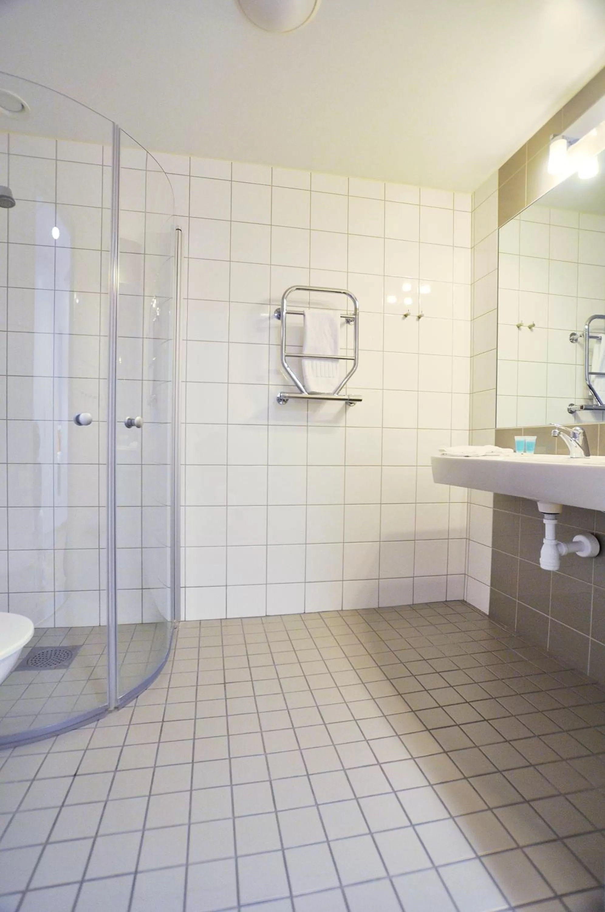 Large Studio in Sky Hotel Apartments, Stockholm