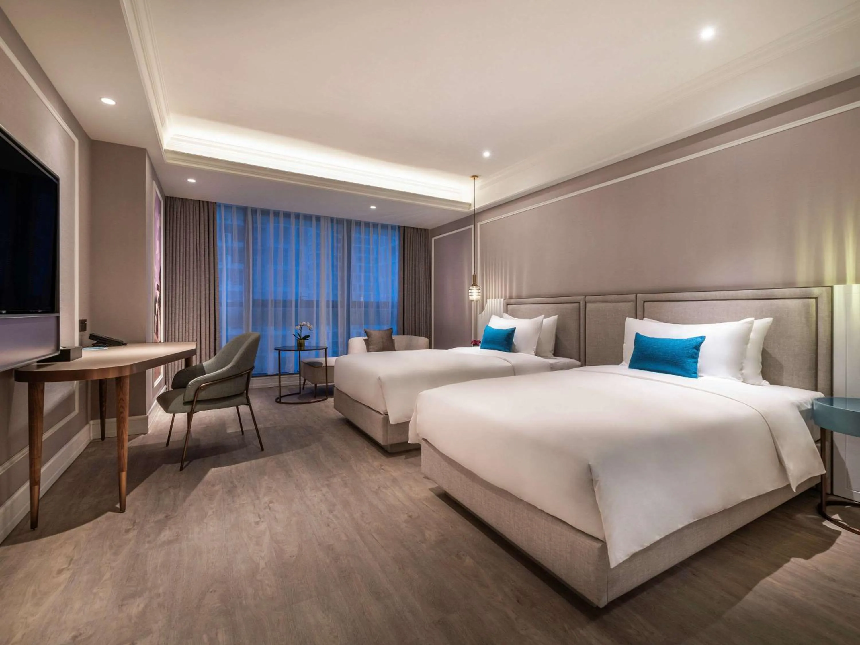Photo of the whole room, Bed in Mercure Hangzhou Xixi Wetland