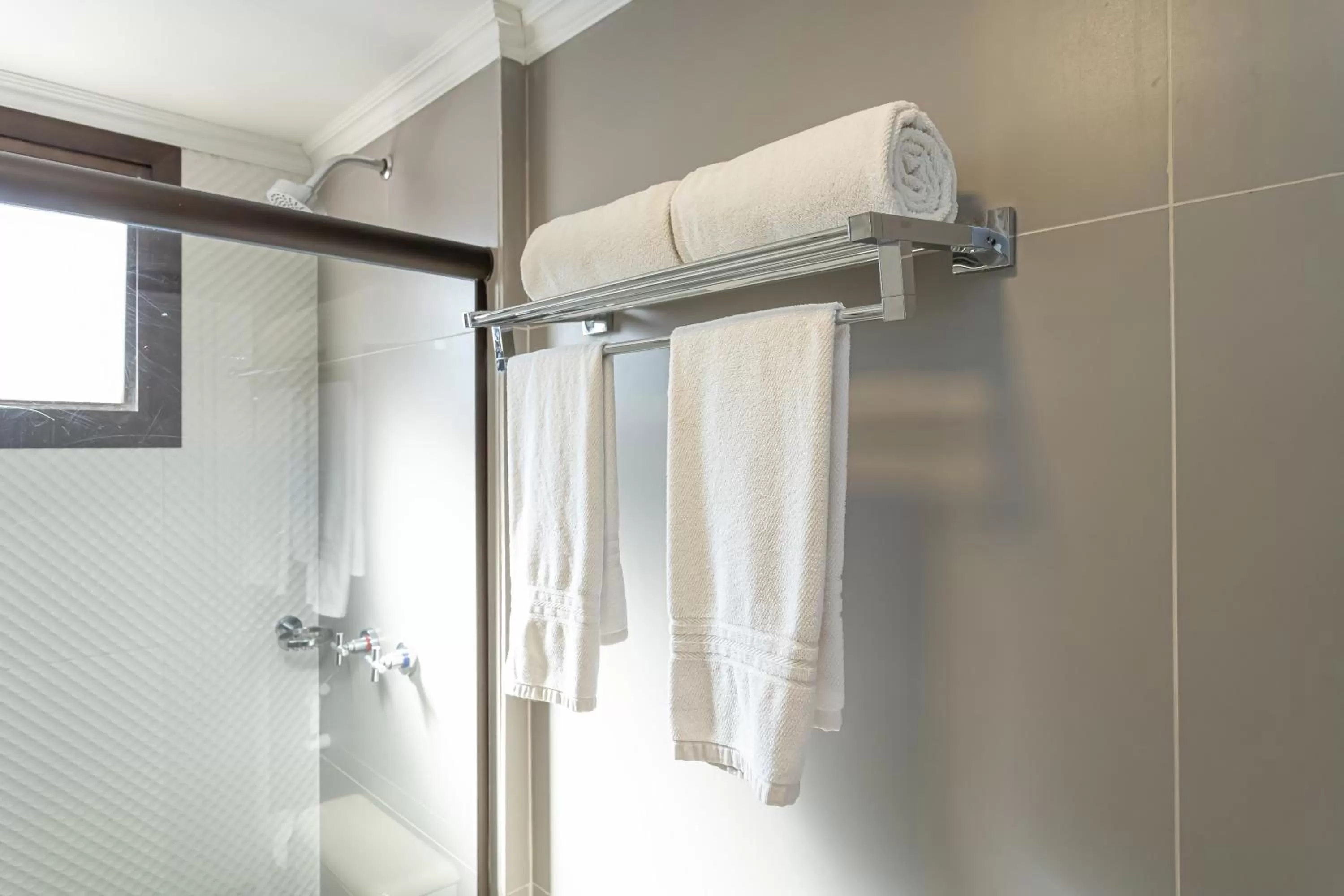 Shower in H4 La Residence Paulista