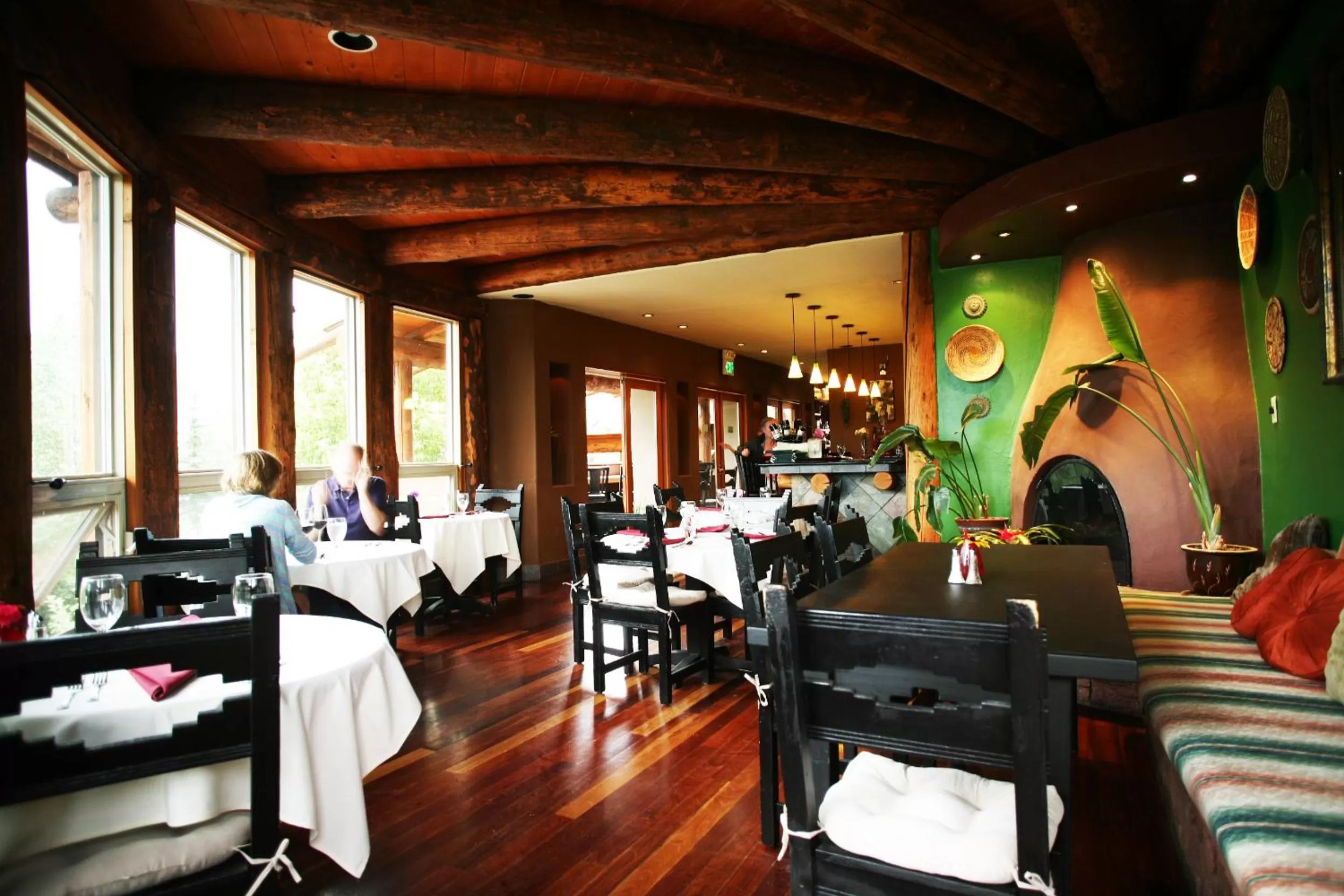 Restaurant/places to eat in Chipeta Lodge