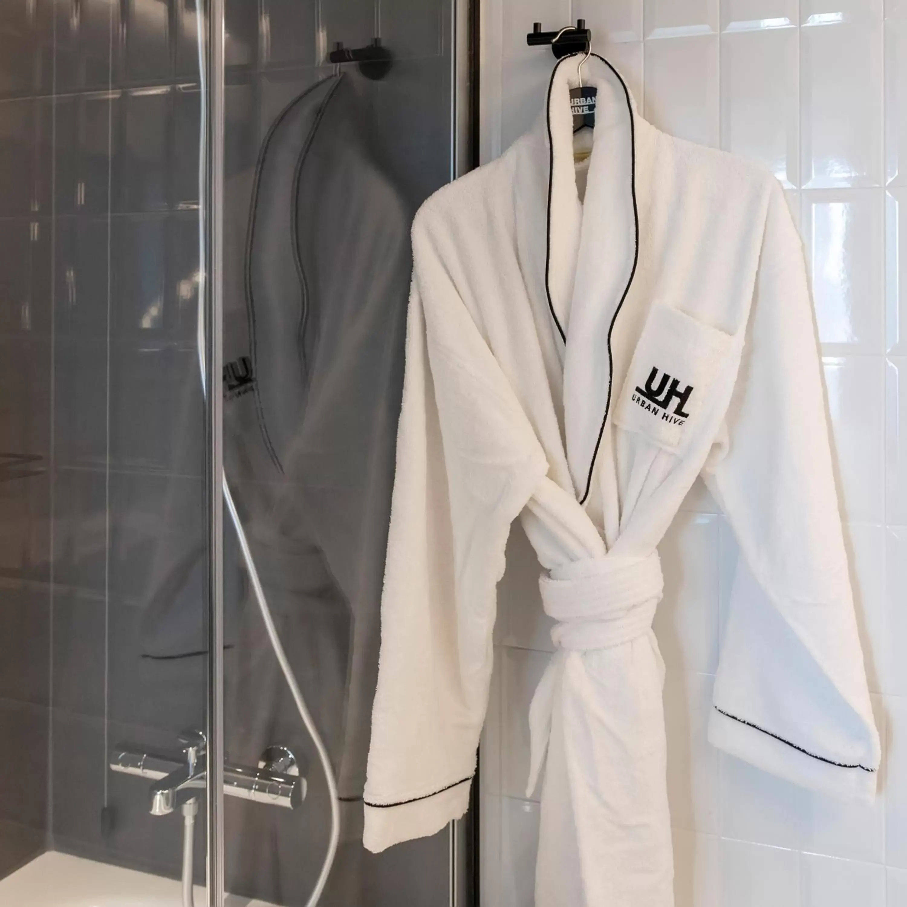 Shower, Bathroom in Urban Hive Milano