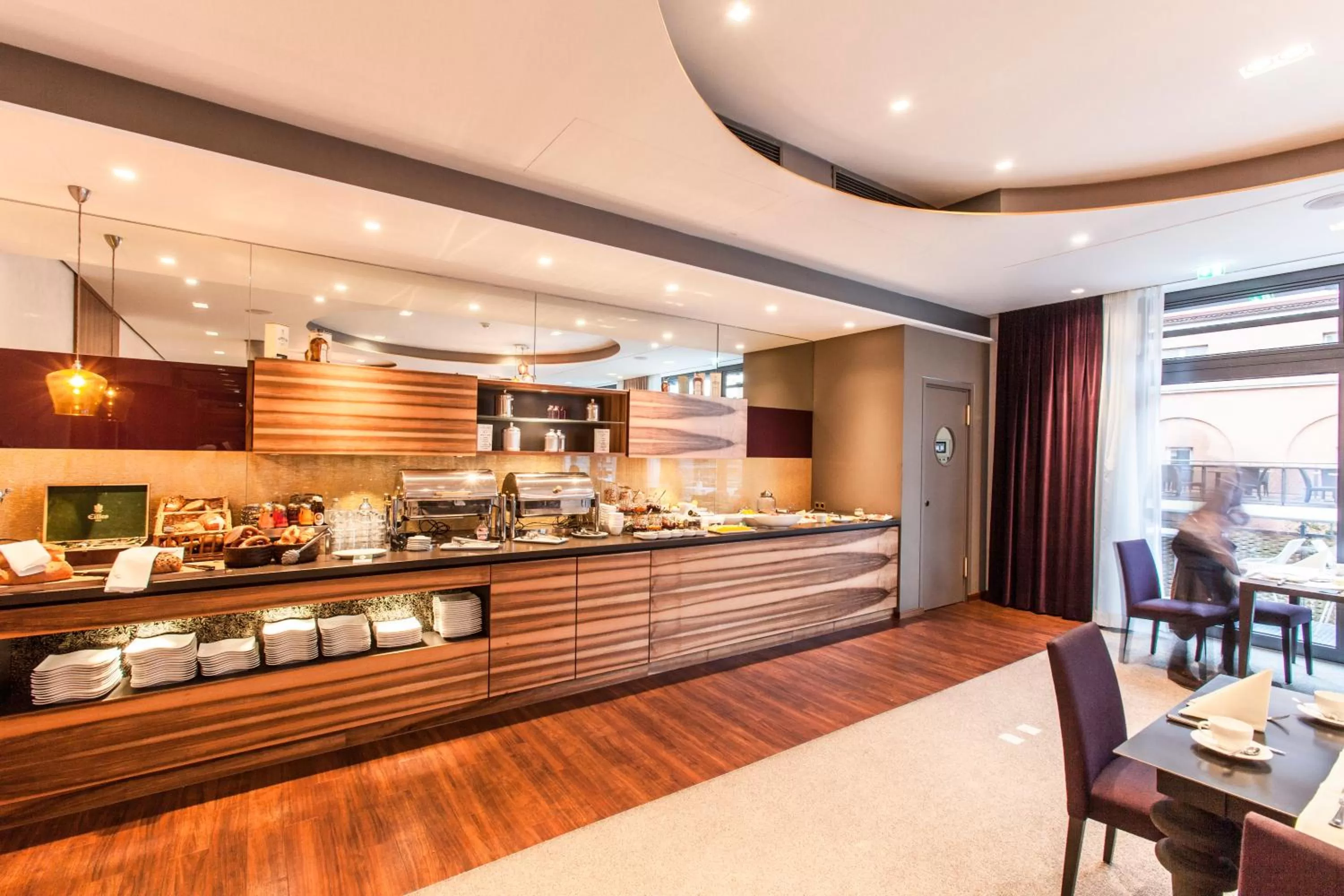 Buffet breakfast in Hotel Krone ****S