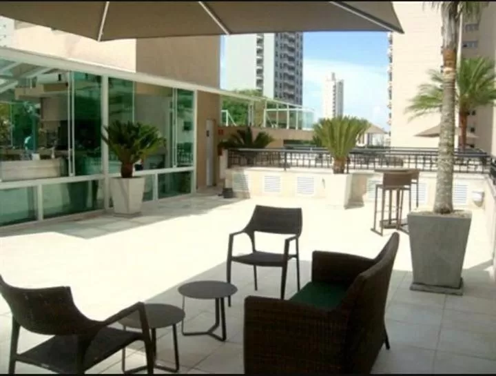 Swimming pool in Upper Hotel