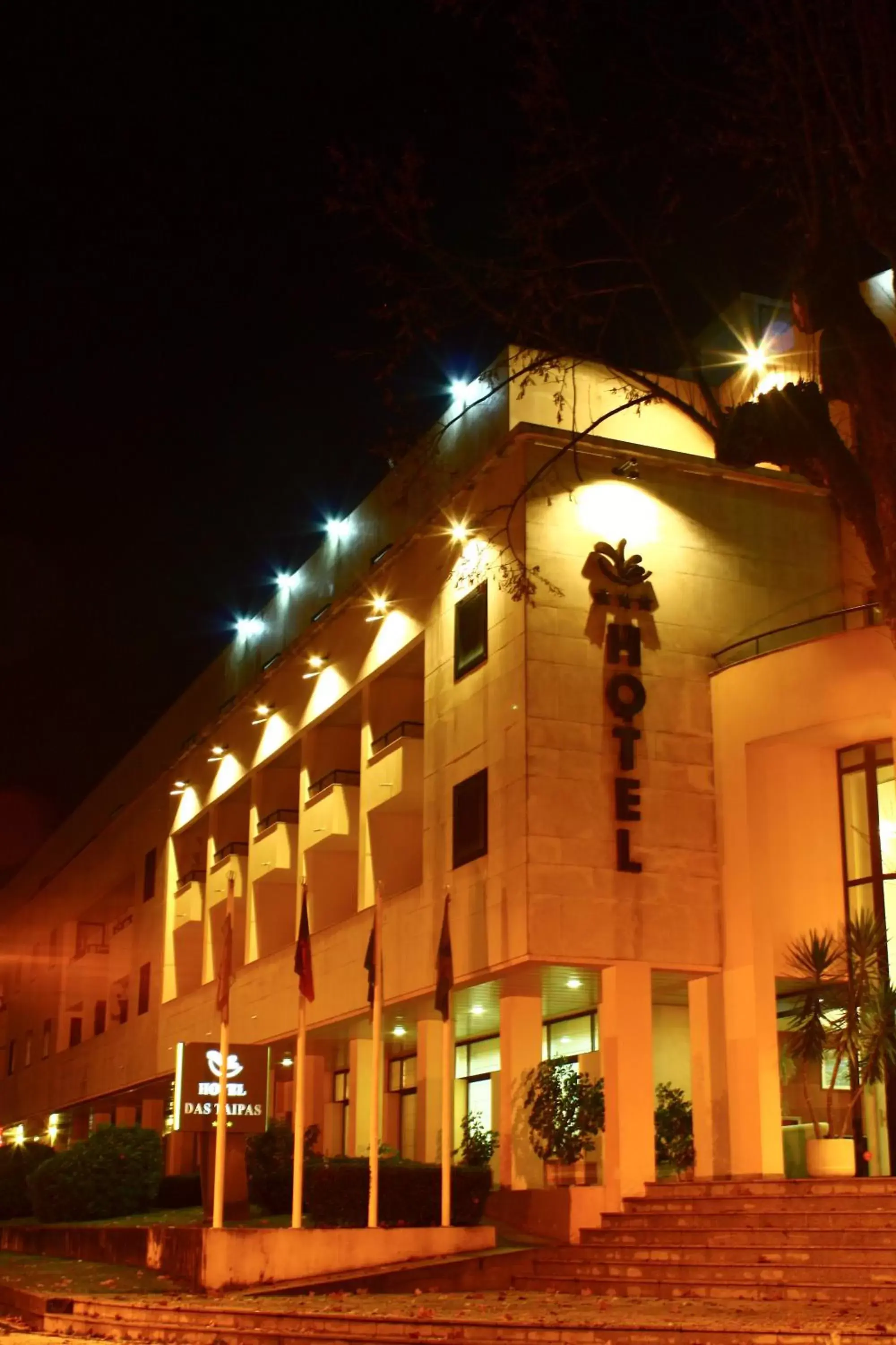 Facade/entrance, Property Building in Hotel das Taipas