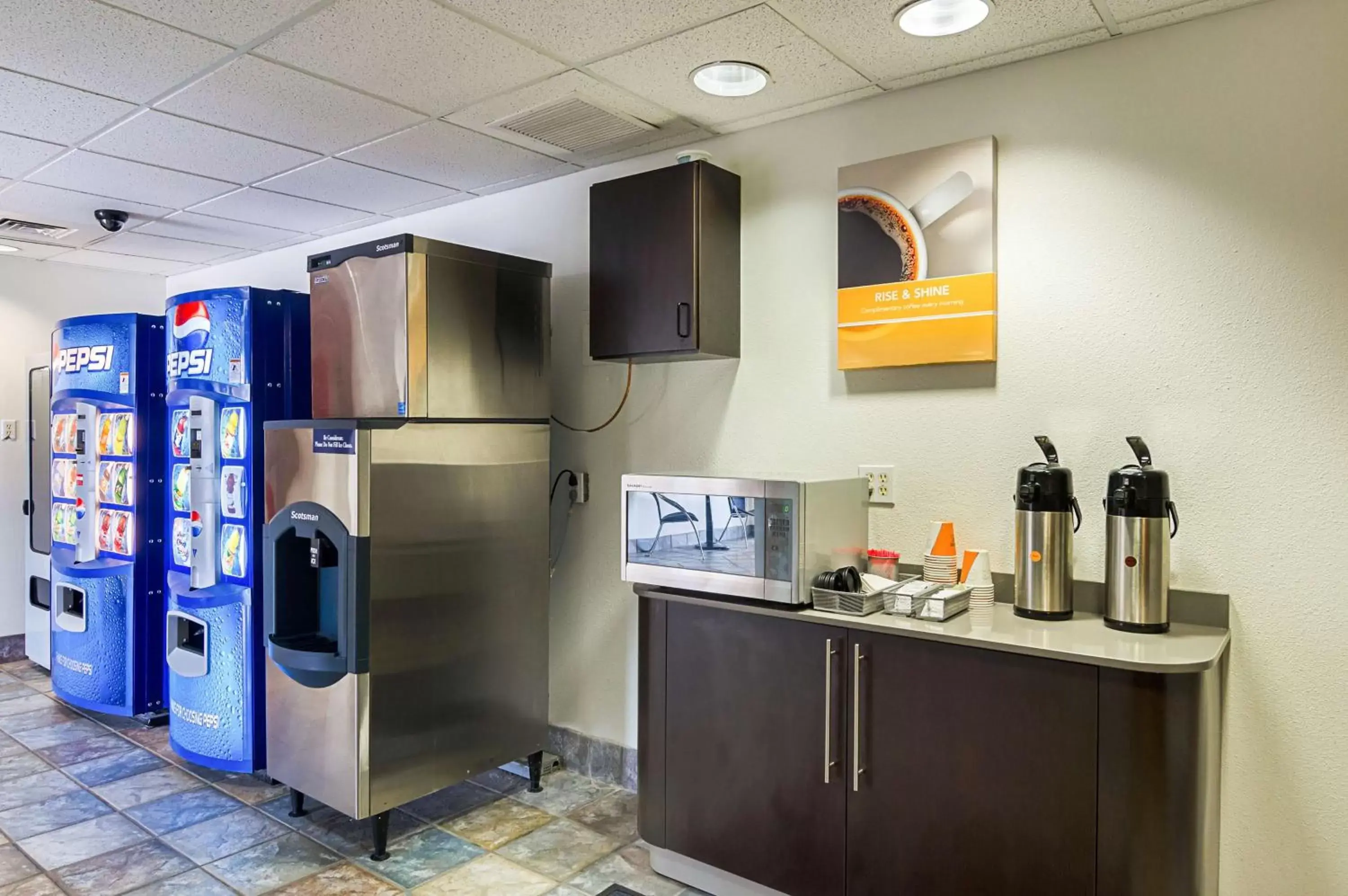 Lobby or reception in Motel 6-Wheatland, WY Lobby or reception in Motel 6-Wheatland, WY