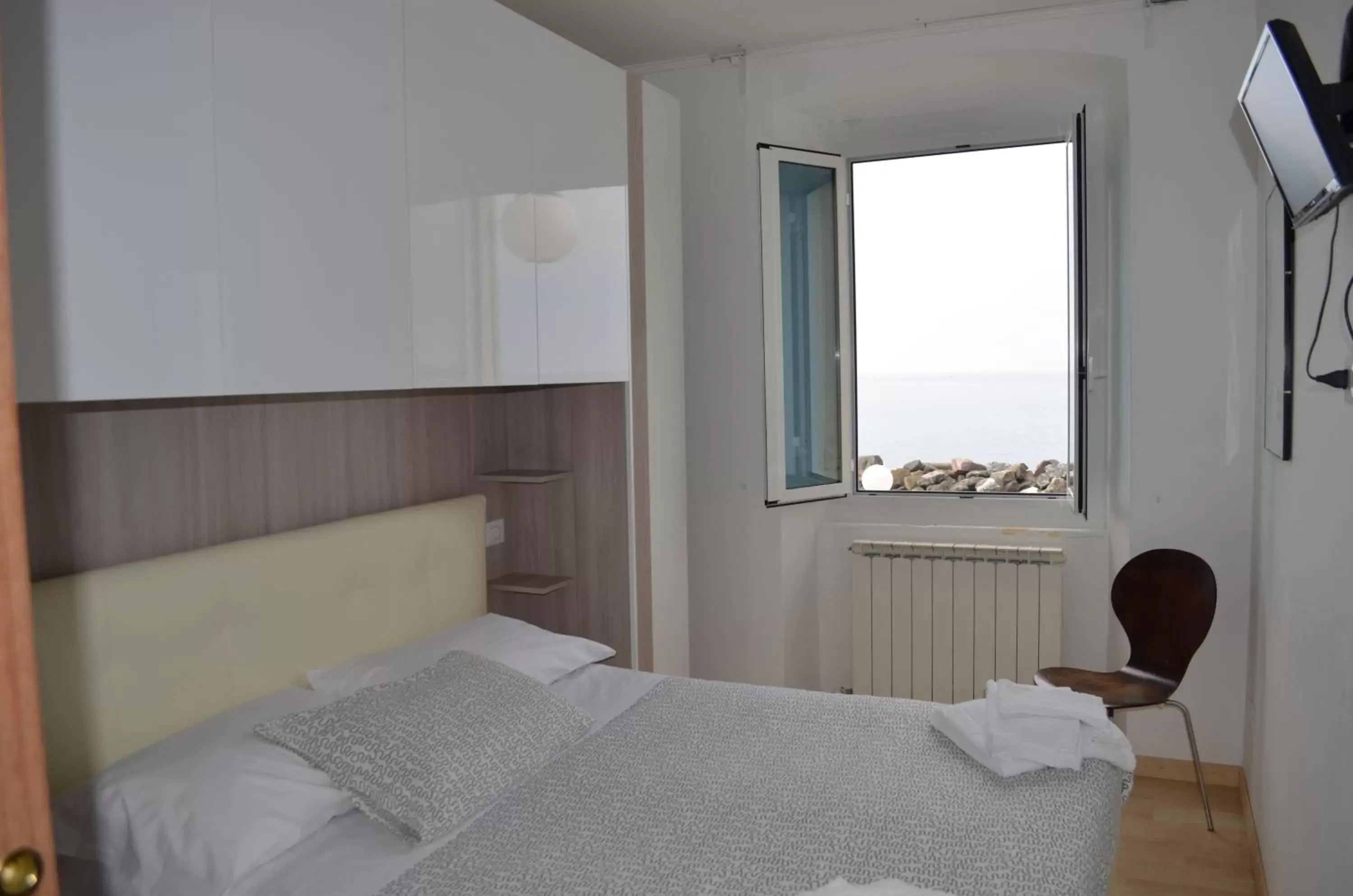 Bedroom, Bed in Hotel San Pietro Chiavari