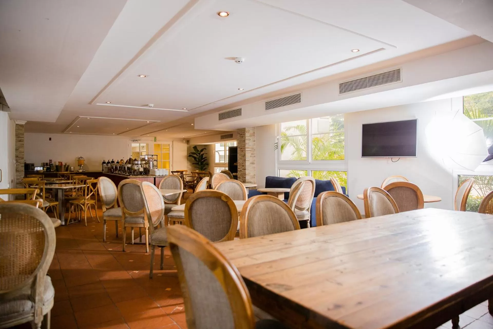 Restaurant/places to eat in Best Western El Dorado Panama Hotel