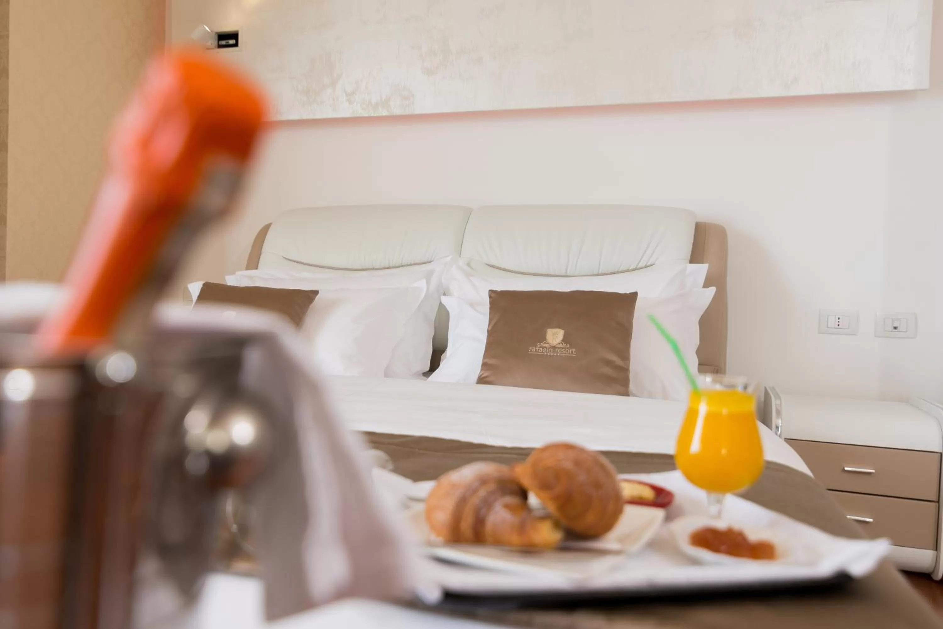 Bed in Deluxe & Executive SPA by Rafaelo