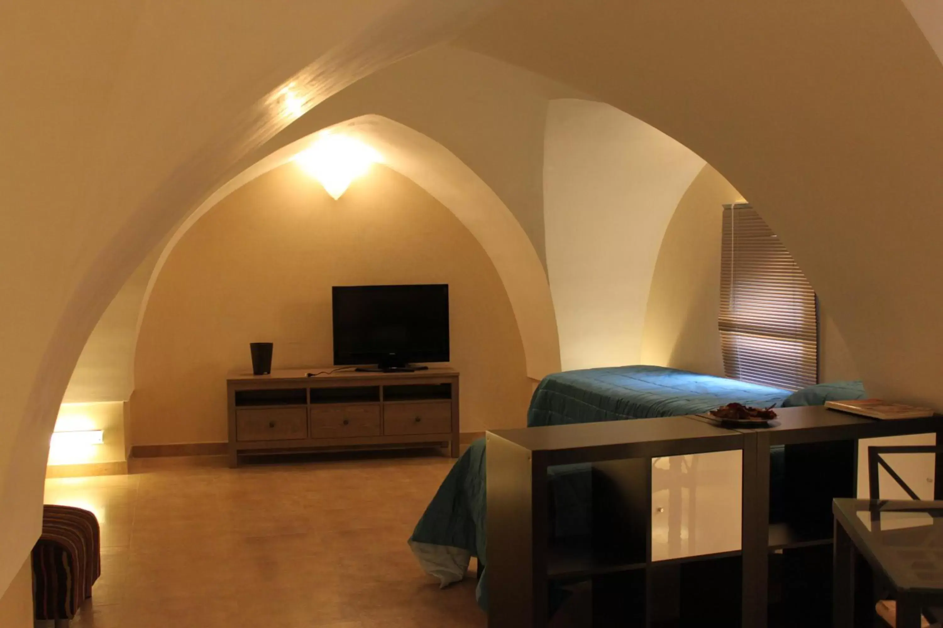 Photo of the whole room, TV/Entertainment Center in Dimora Storica ''Casa Sicuro''