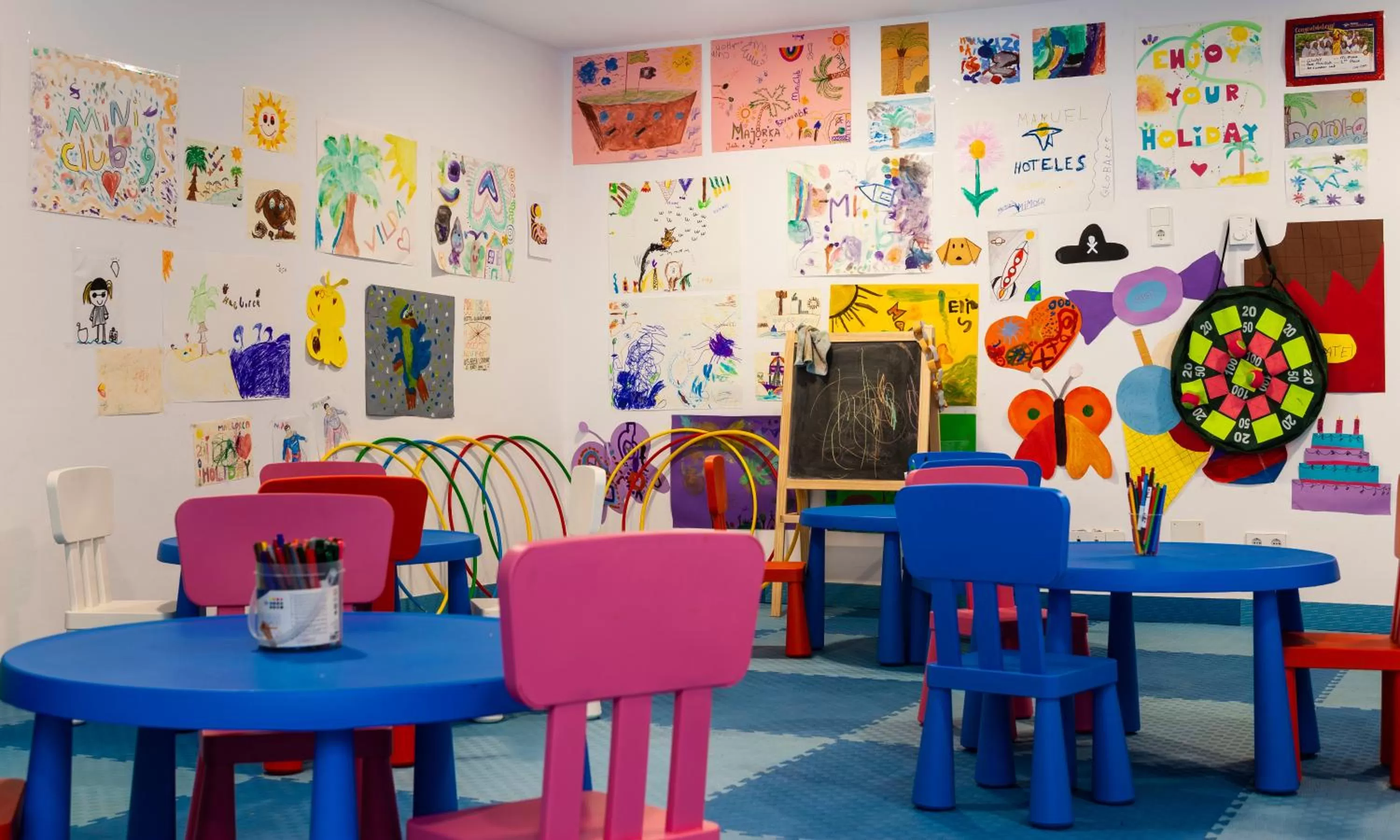 Property building in Globales Mimosa