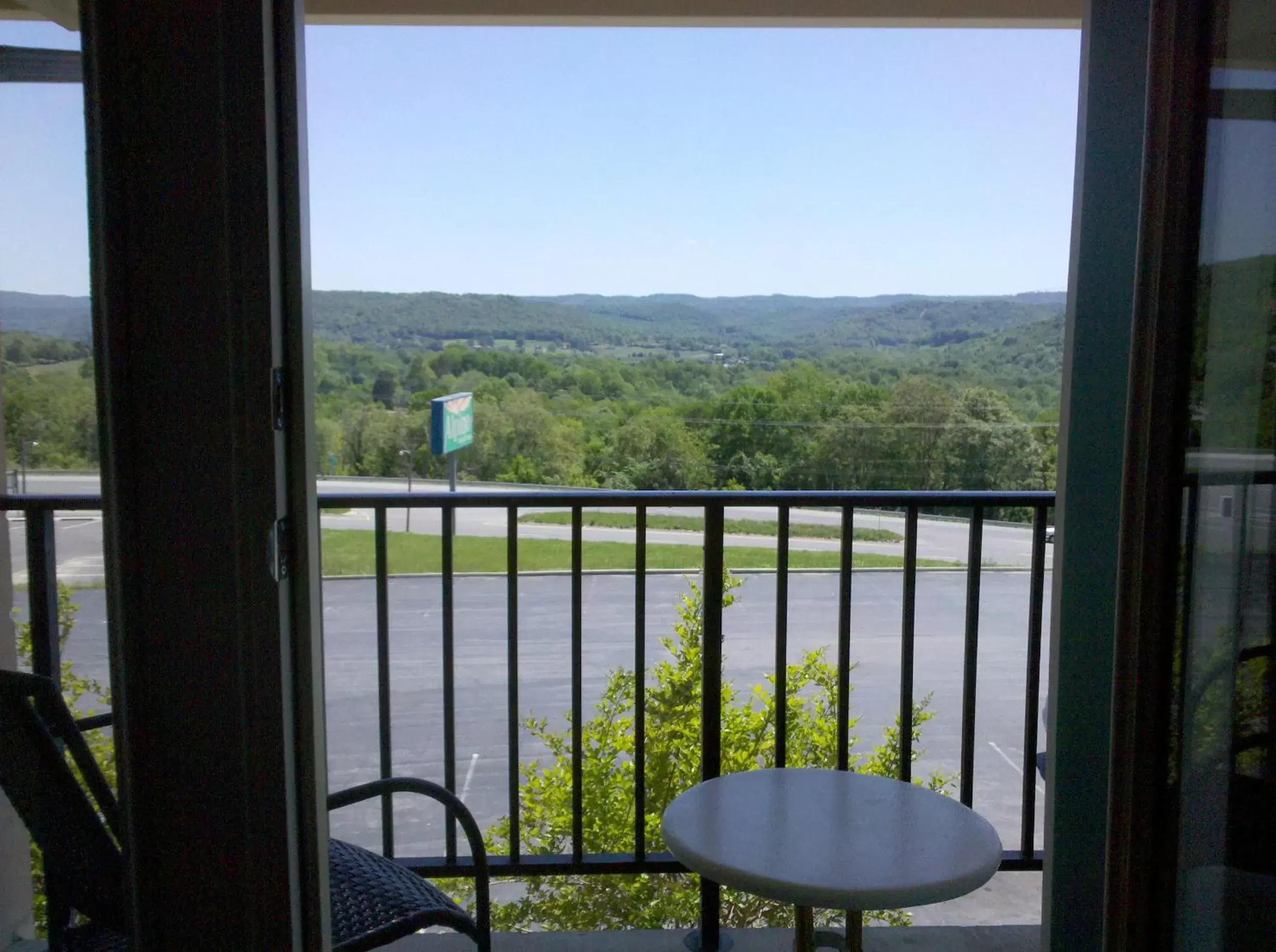 Mountain view, Balcony/Terrace in Baymont by Wyndham Cookeville