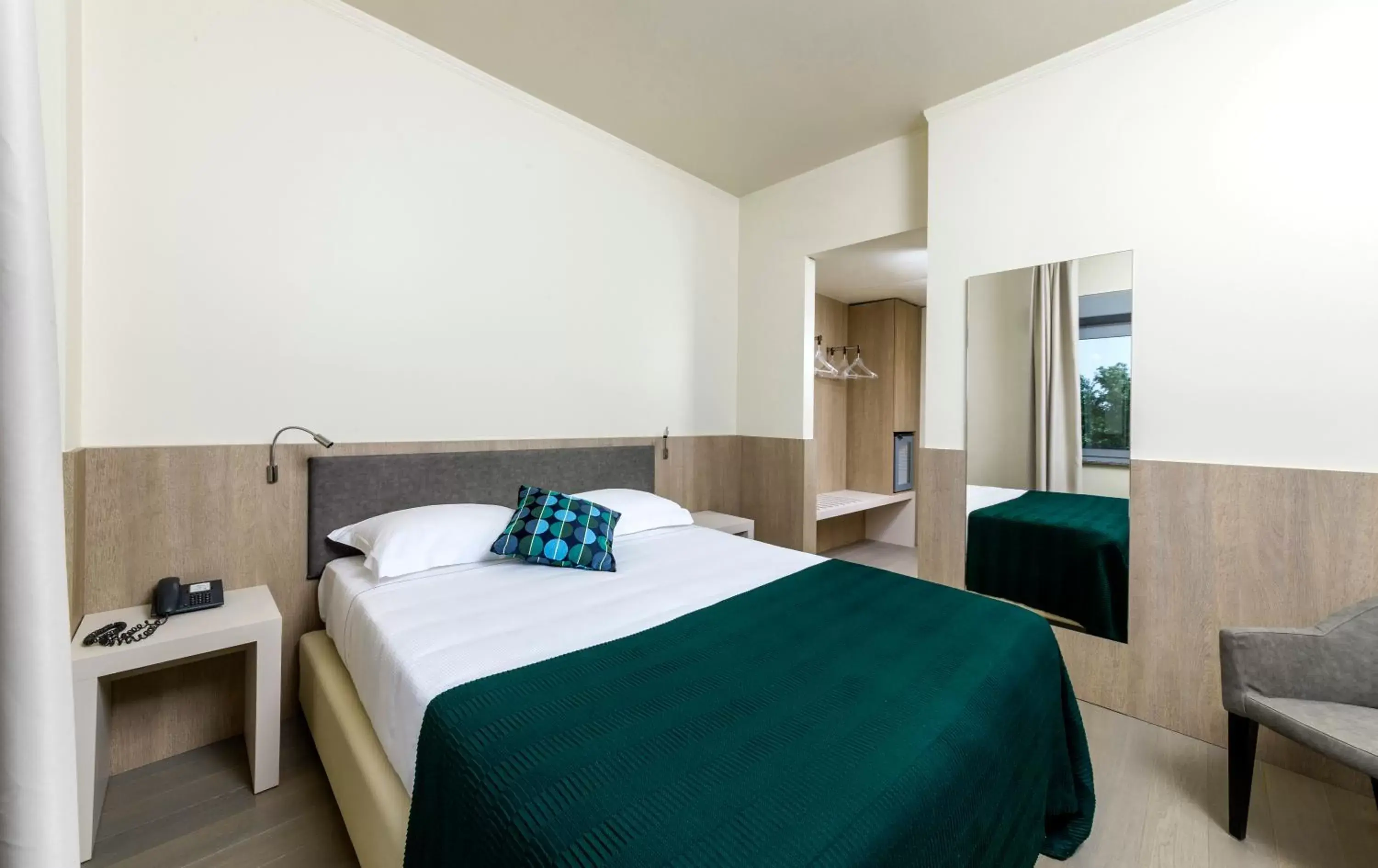 Photo of the whole room, Bed in Peralba Autohotel Photo of the whole room, Bed in Peralba Autohotel