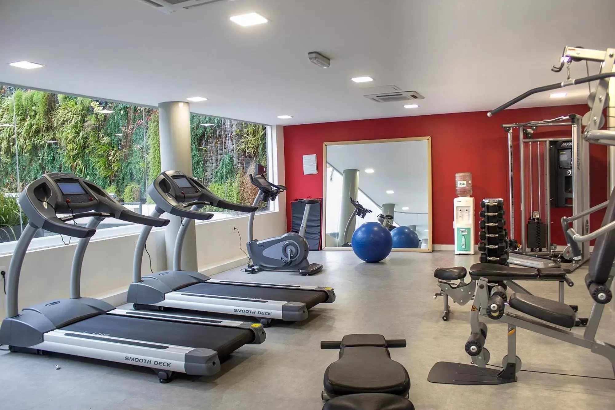 Fitness centre/facilities, Fitness Center/Facilities in Regency Way Montevideo Hotel