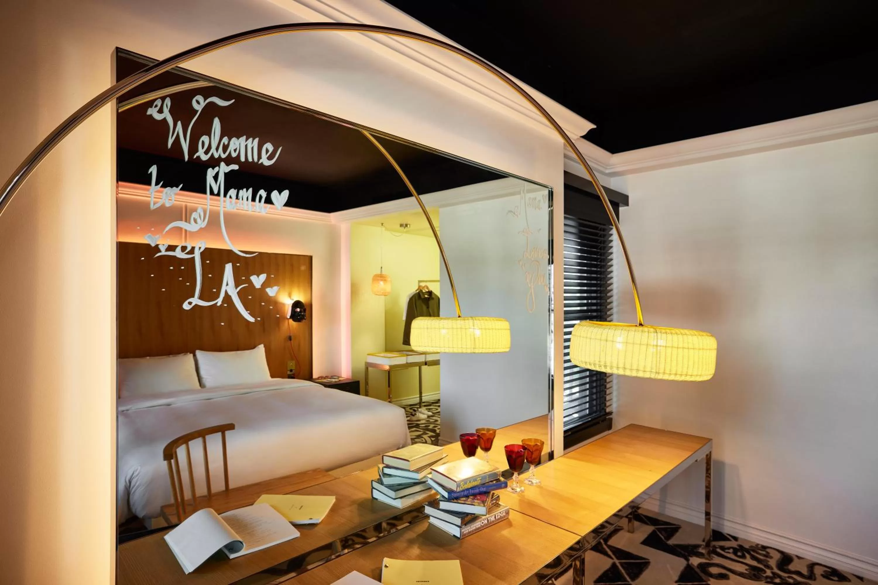 Bed in Mama Shelter Los Angeles