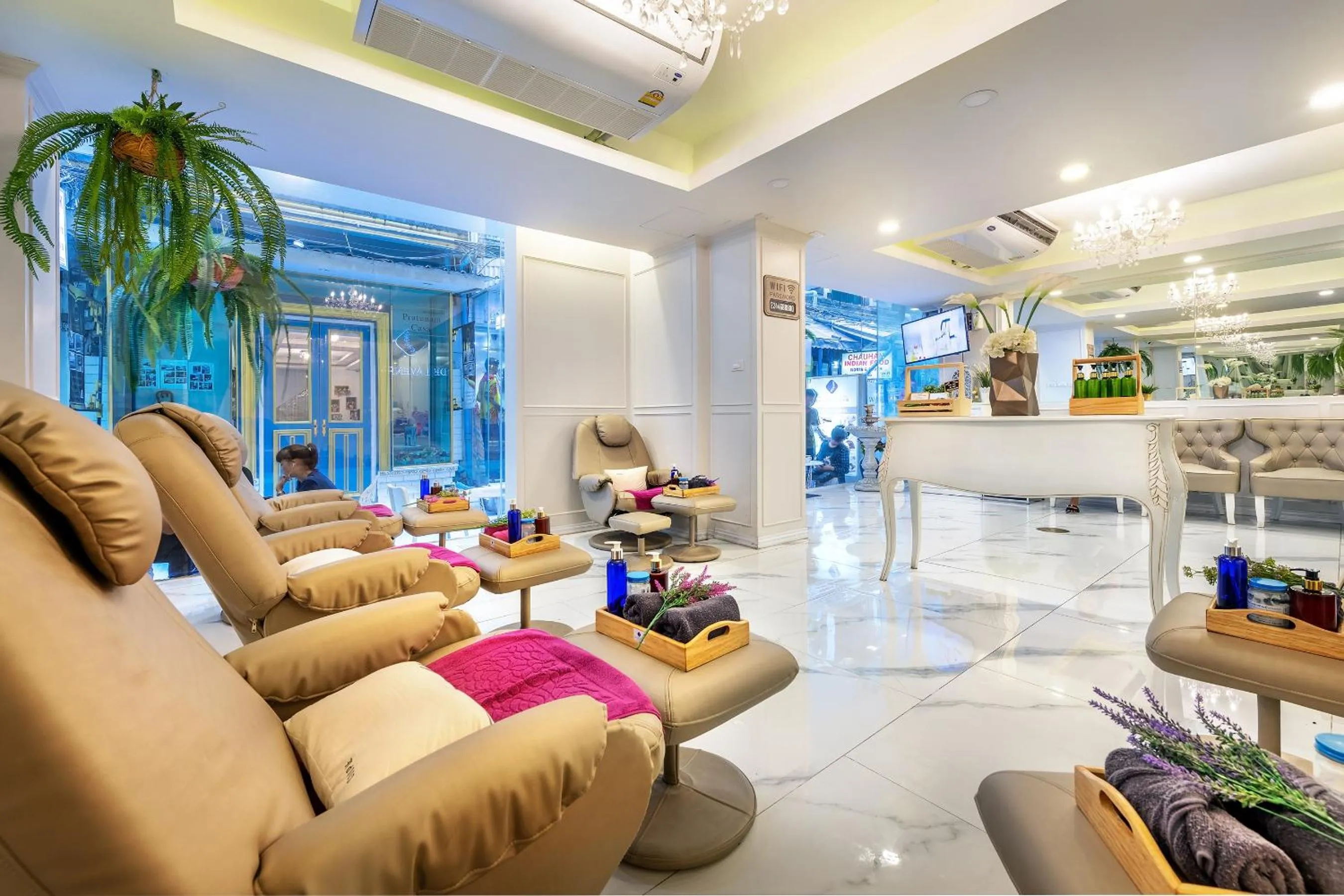 Spa and wellness centre/facilities in De Lavender Bangkok Hotel