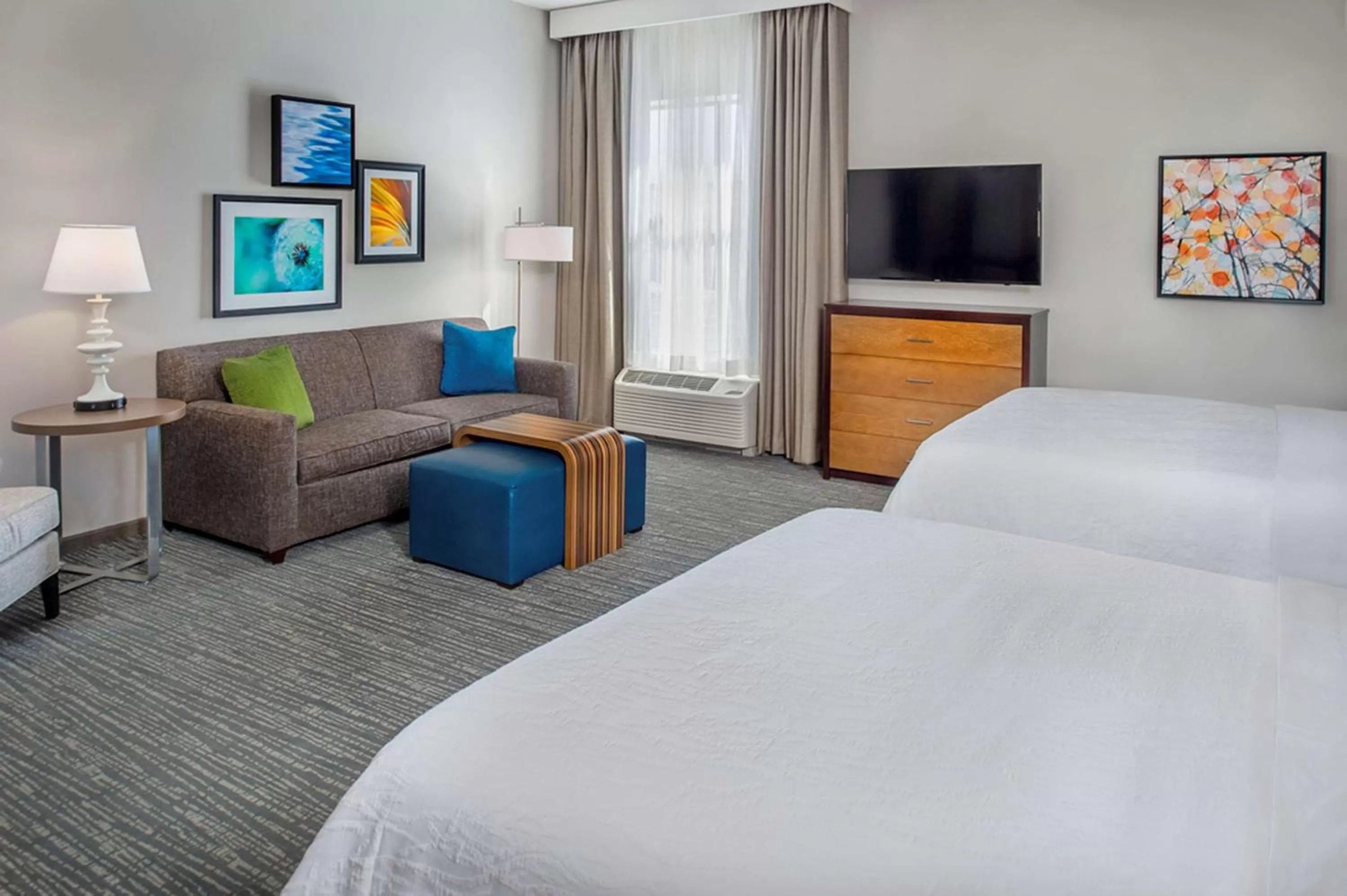 Bed in Homewood Suites by Hilton St. Louis Westport